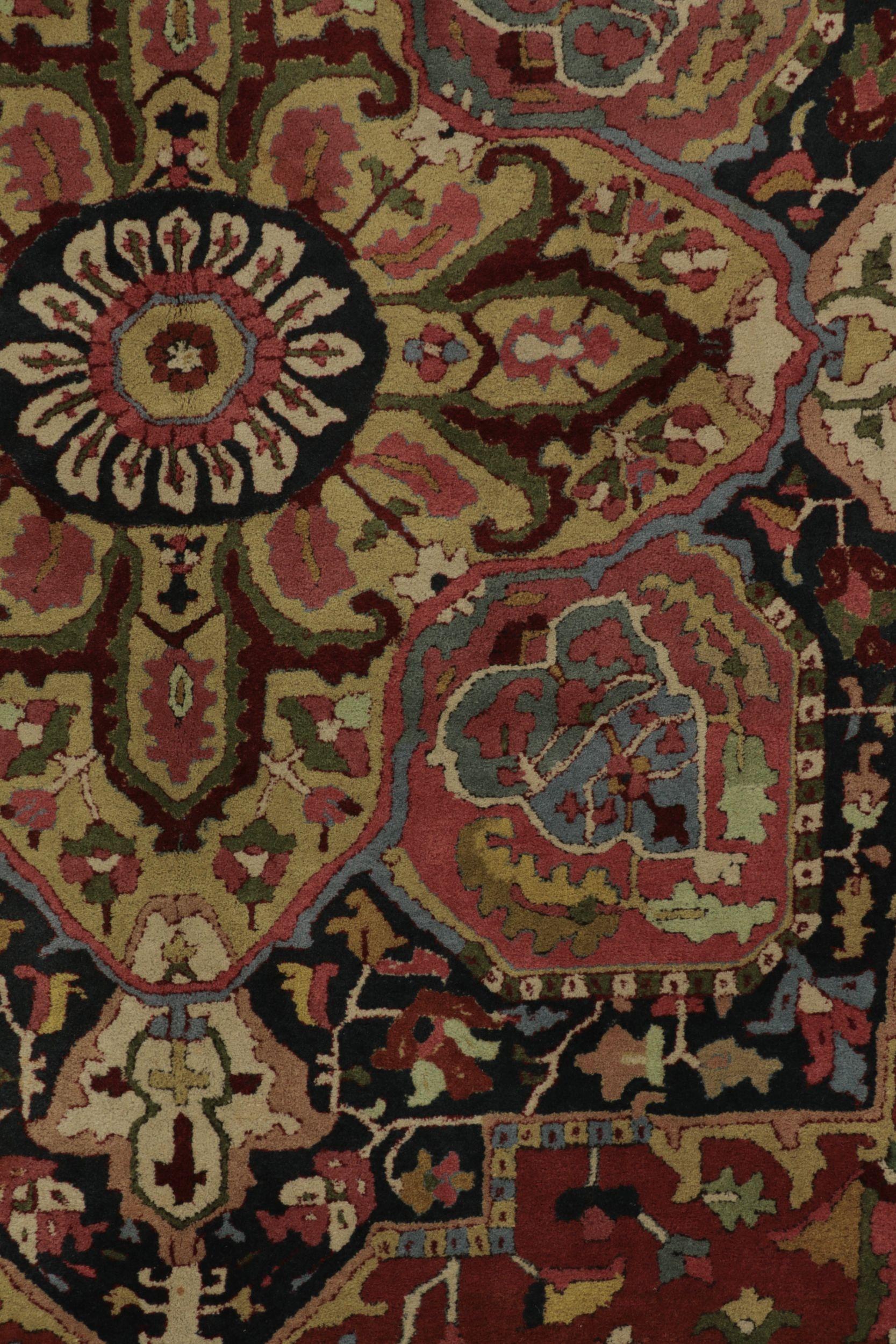 Tappeto antico con ganci Tetex, rosso con medaglione floreale colorato - Rug & Kilim In condizioni buone in vendita a Long Island City, NY