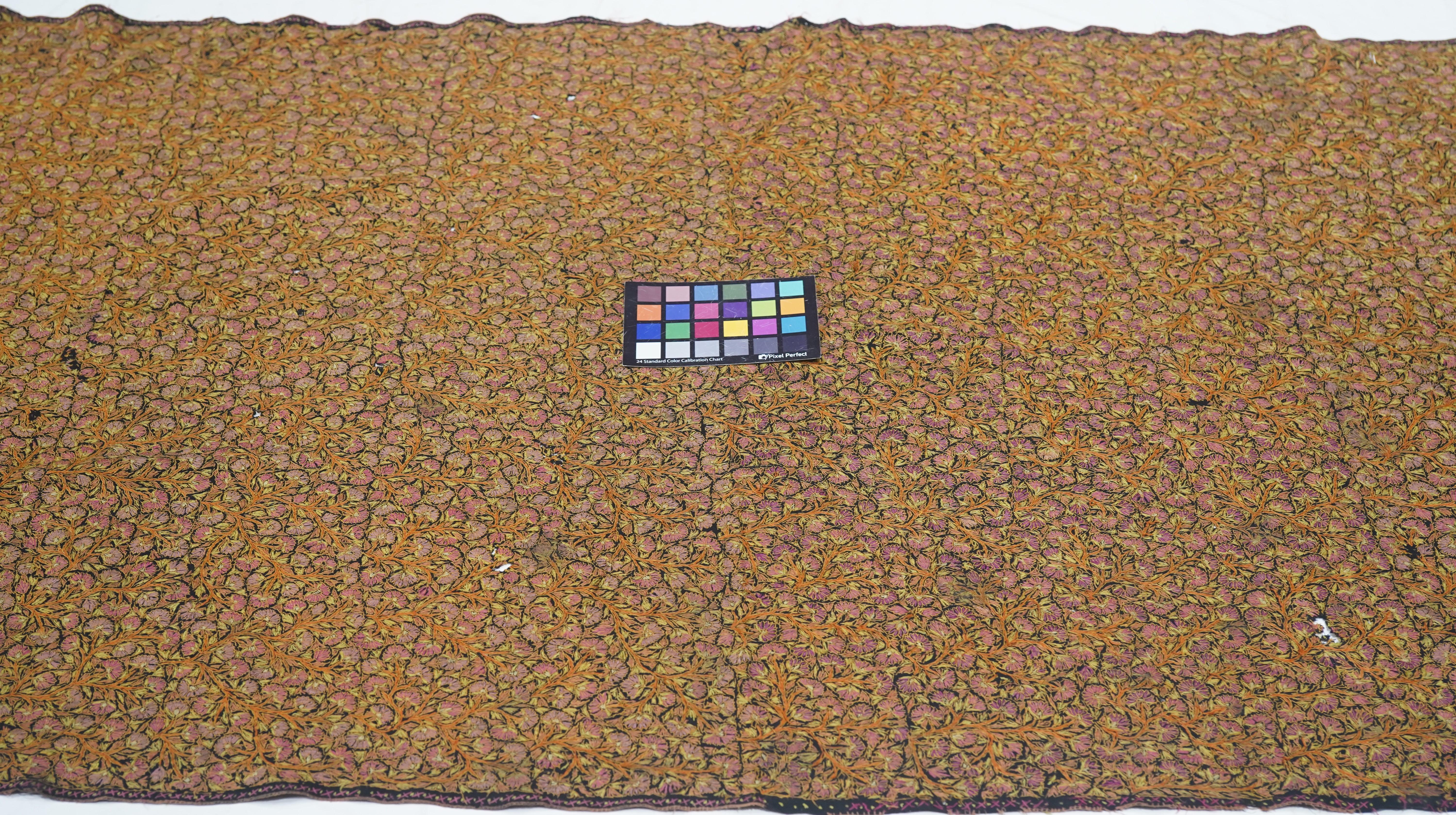 Tapis en textile ancien 2'11'' x 5'6'' en vente 2