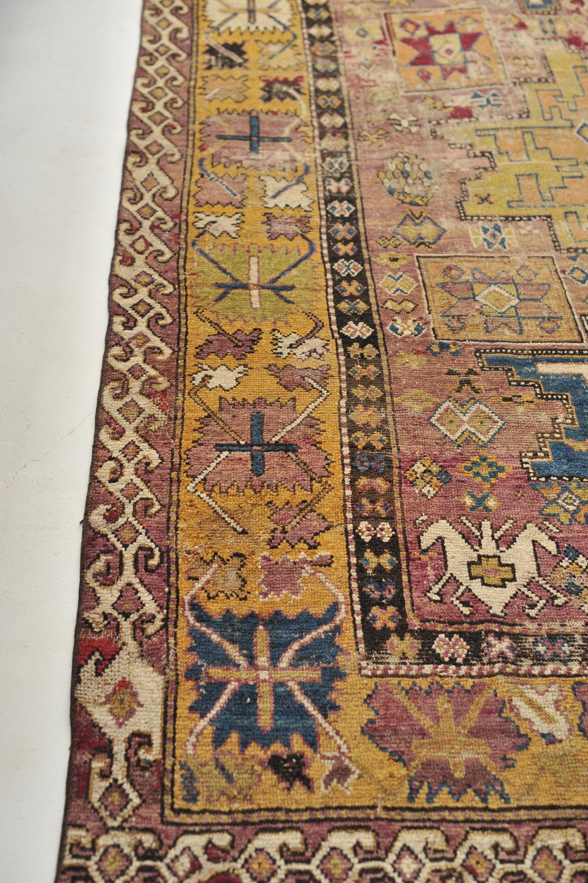 Noué à la main Tapis ancien avec étoile Leshgi, vers 1900 en vente