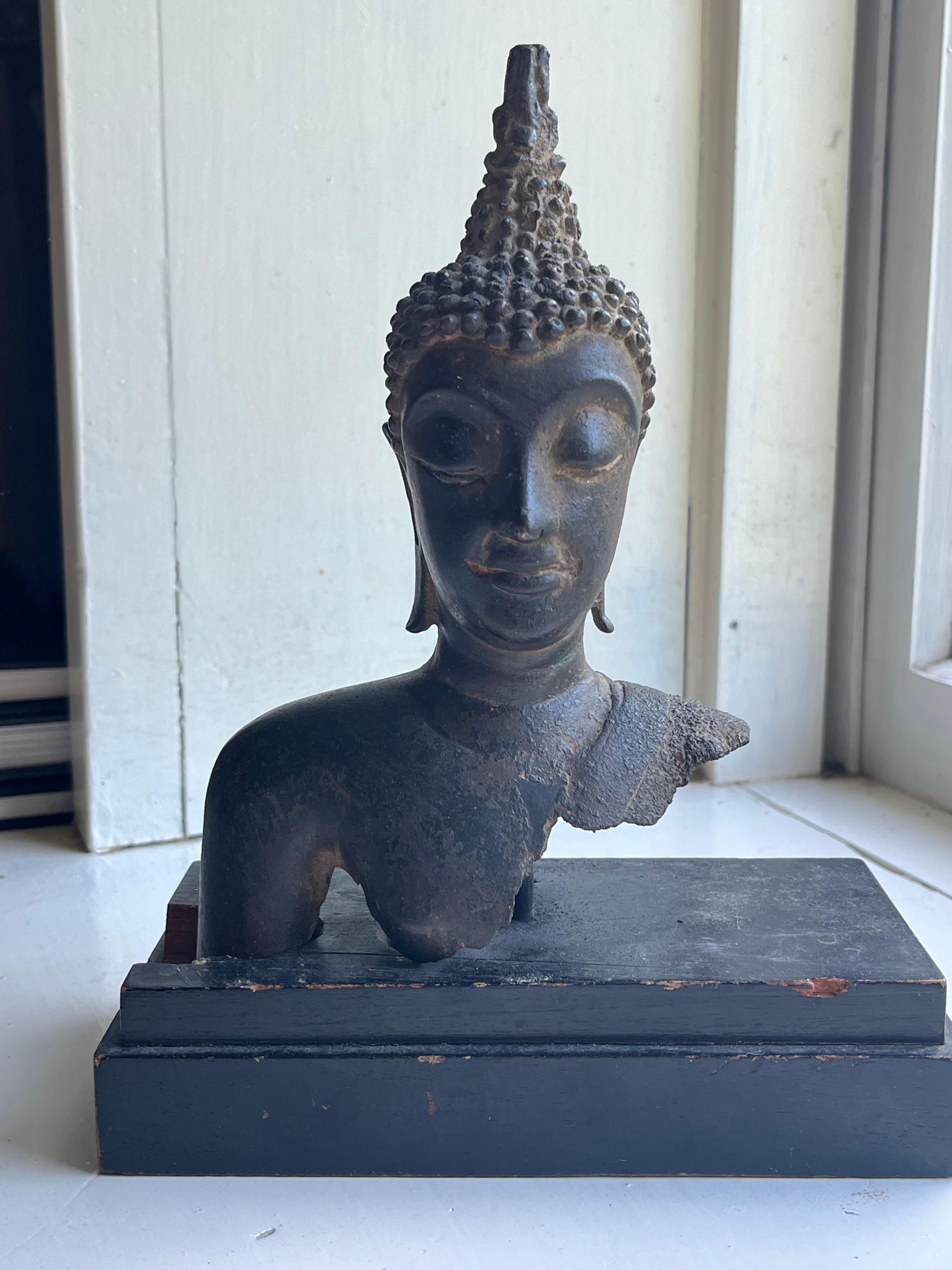 Other Antique Thai Bronze Buddha Fragment, 18th Century For Sale