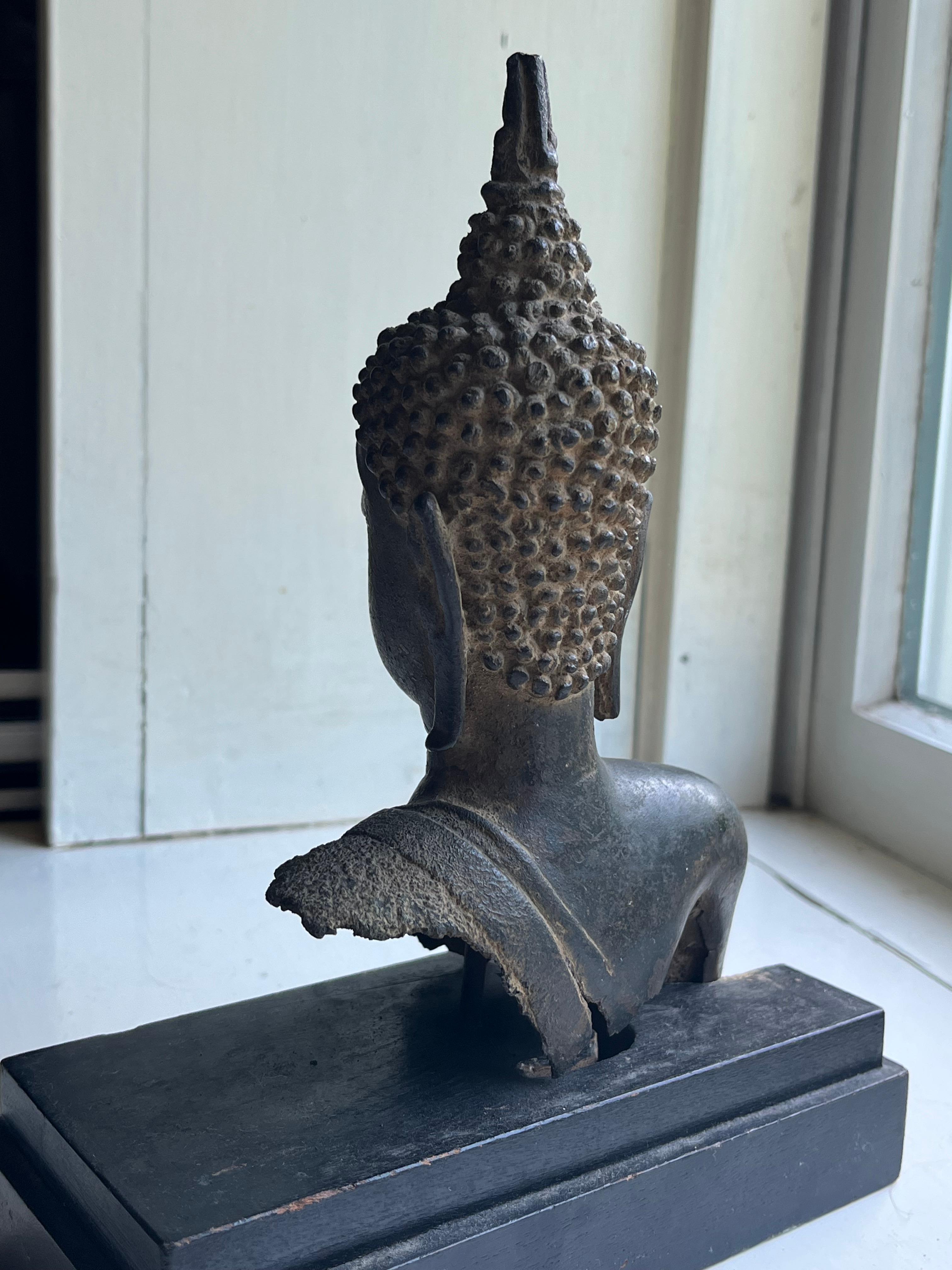 18th Century and Earlier Antique Thai Bronze Buddha Fragment, 18th Century For Sale