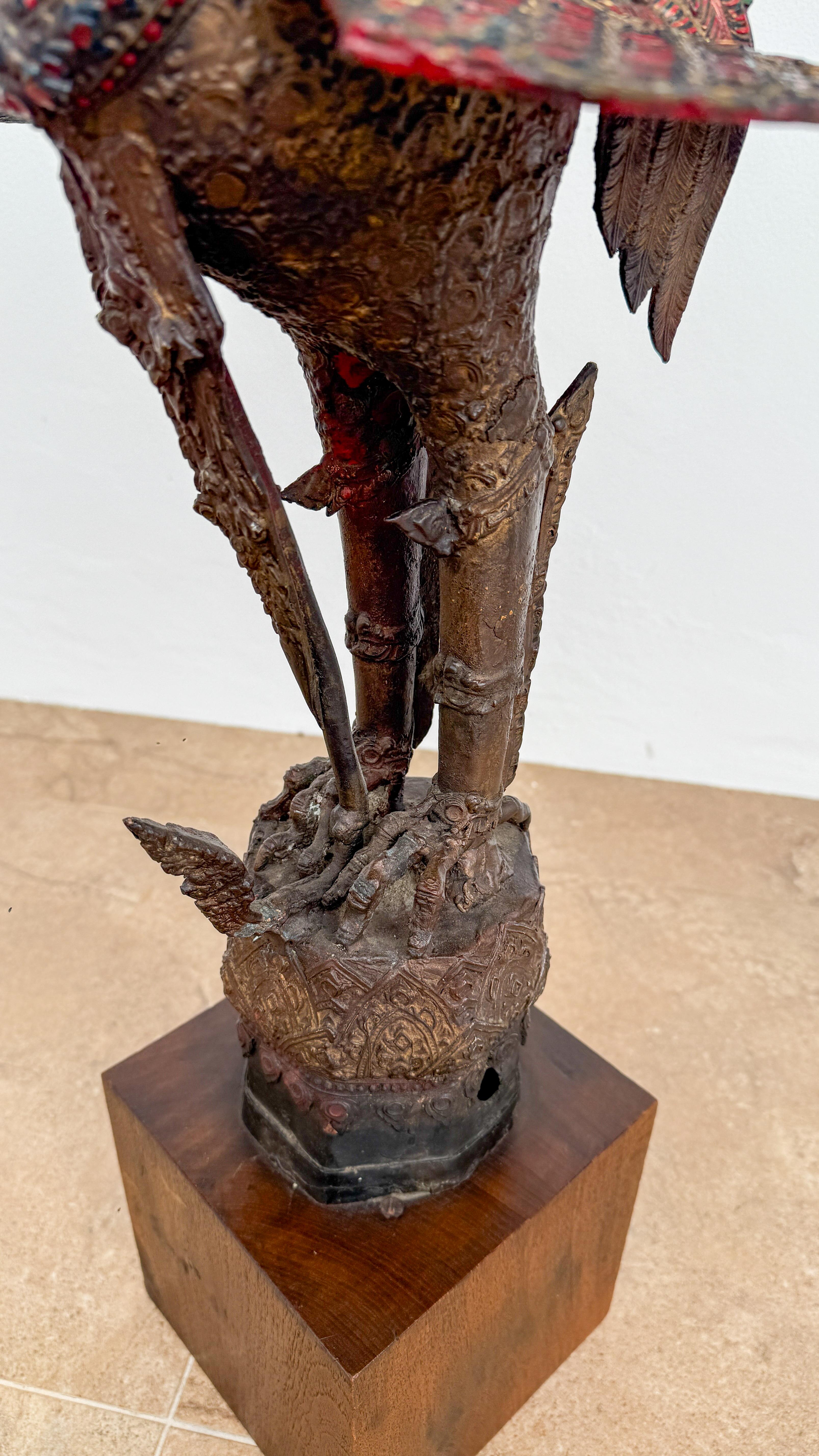 Antique Thai Bronze Hong bird In Good Condition For Sale In Chonburi, TH