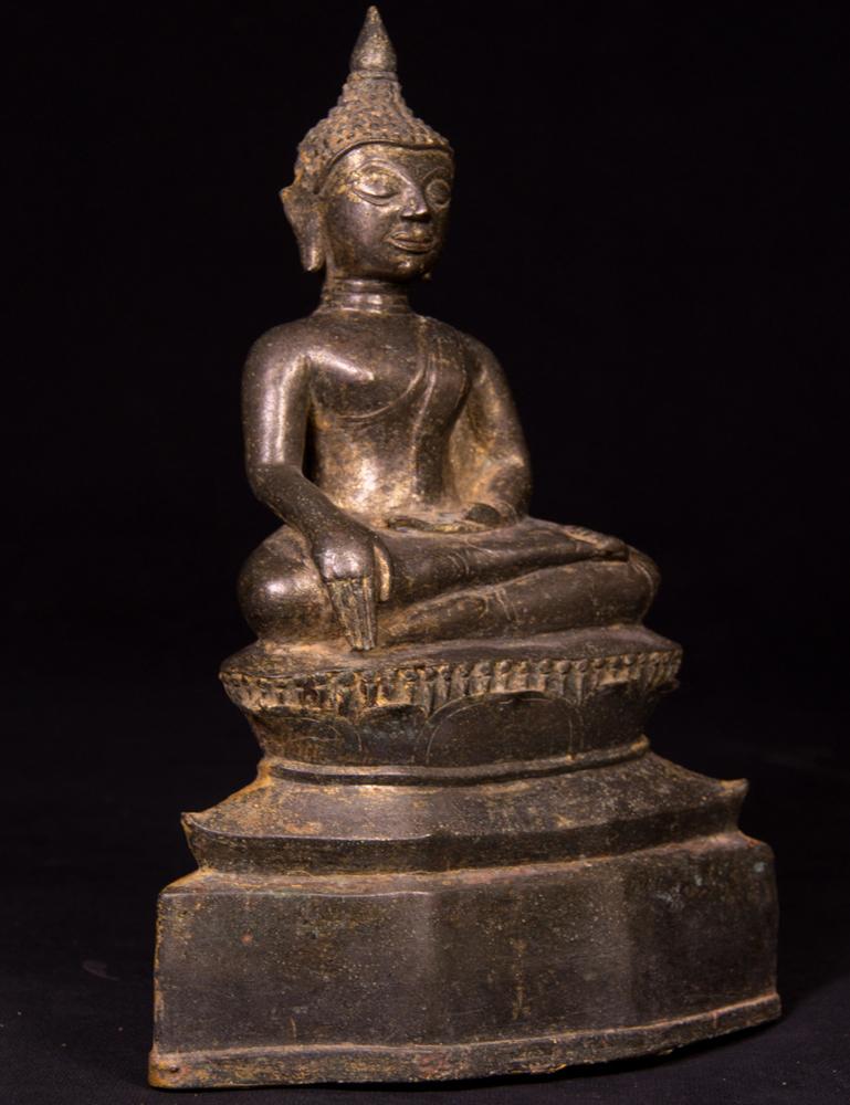 Statue ancienne de Bouddha thaïlandais de Thaïlande en vente 5