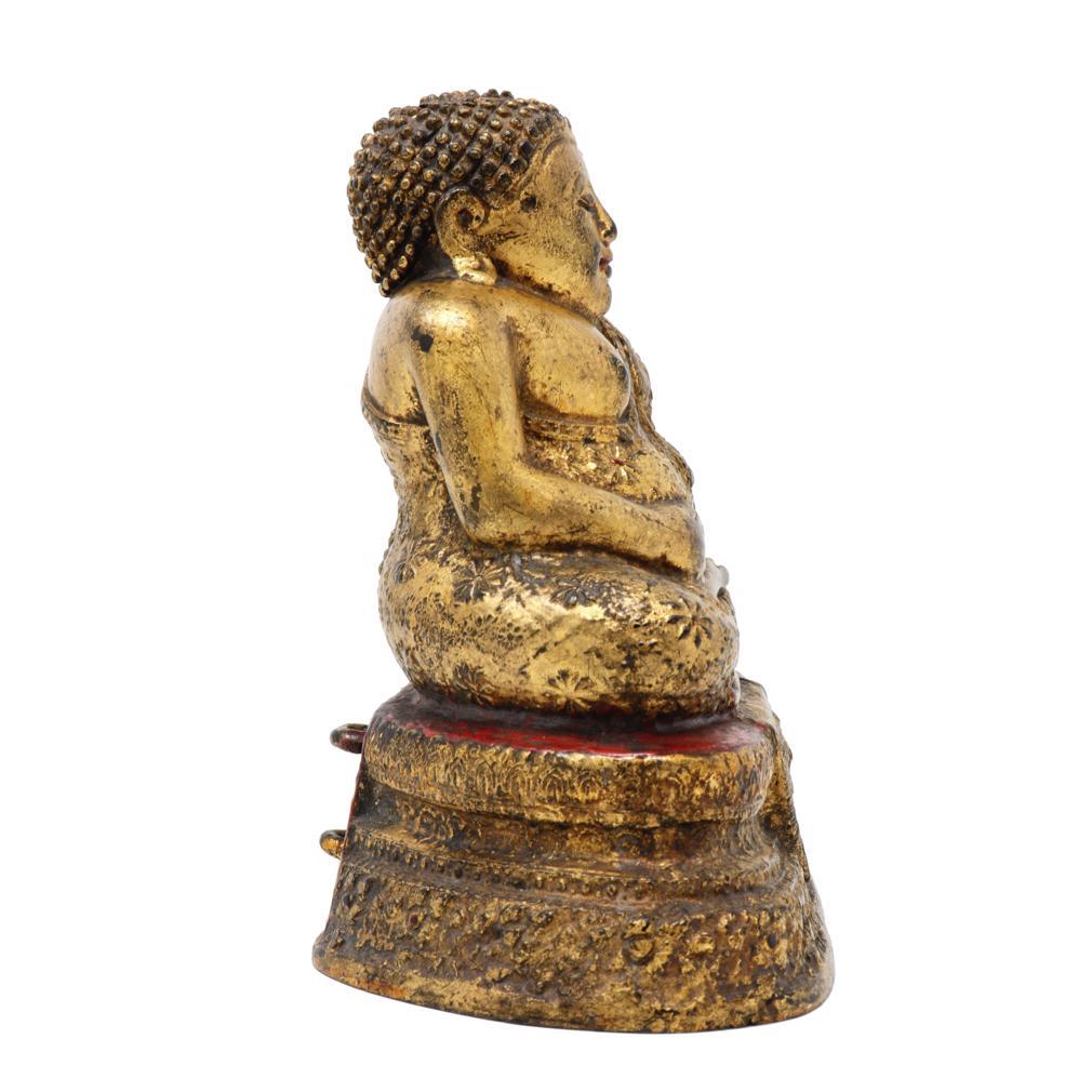 Thaïlandais Figure ancienne en bronze doré bouddhiste thaïlandais de Phra Sangkachai en vente