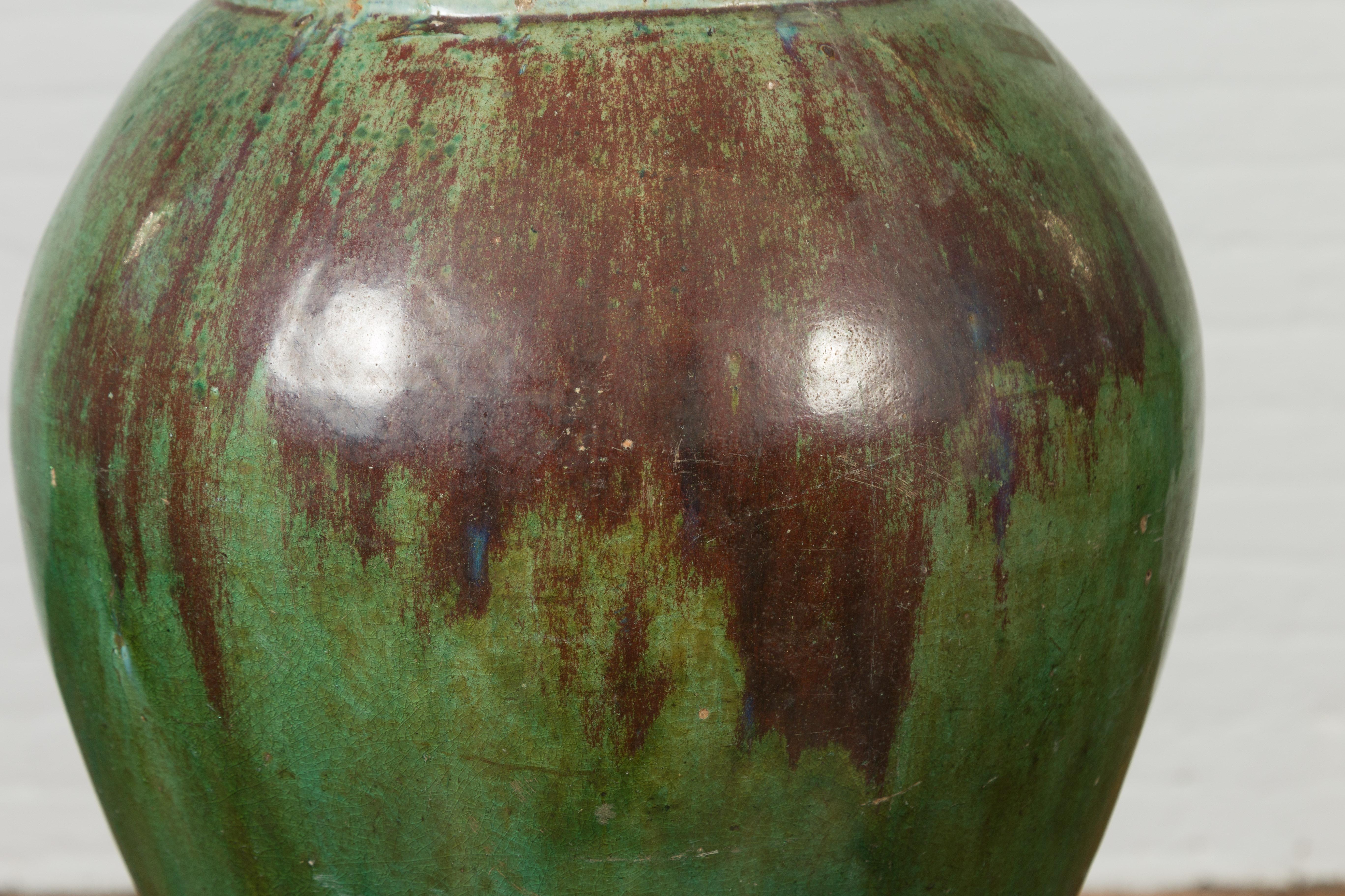 Vase de jardin antique thaïlandais avec patine verte et glaçure Brown Drip Patina Bon état - En vente à Yonkers, NY