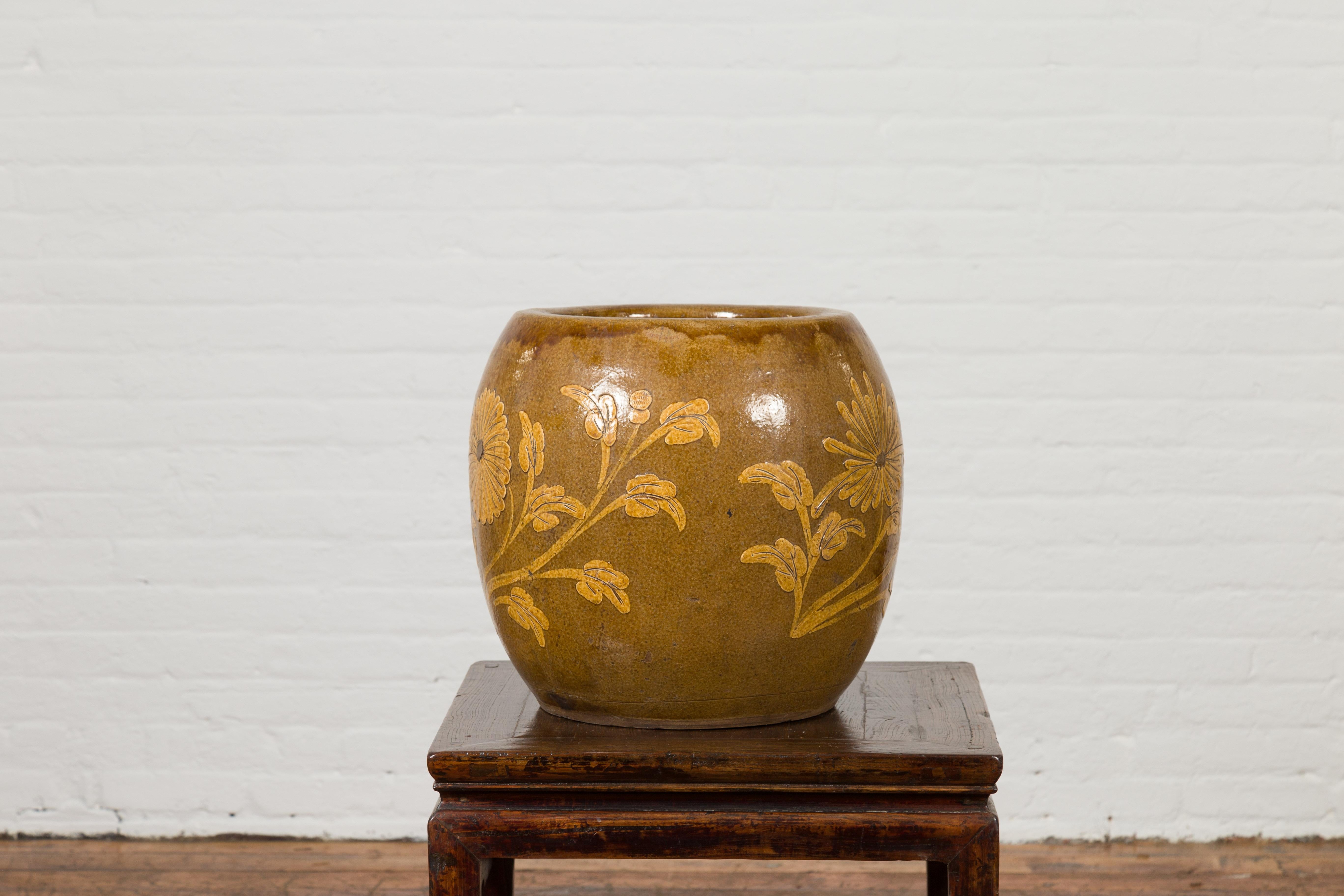 19th Century Antique Thai Glazed Ceramic Brown Round Planter with Golden Floral Motifs