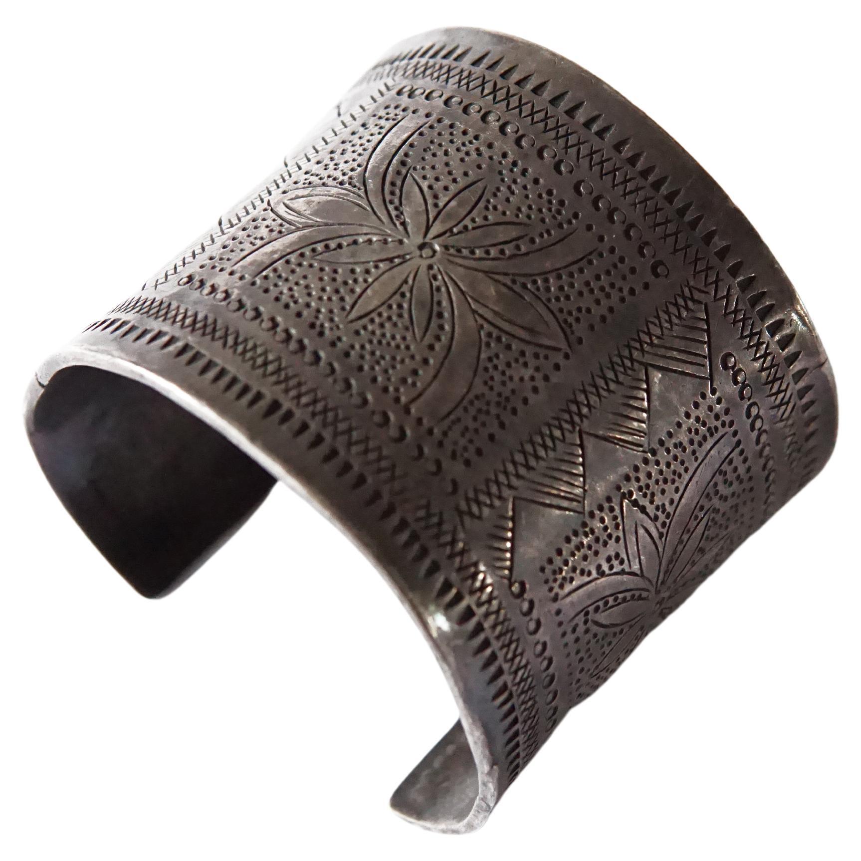 Antique Thai Hill Tribe Cuff Bracelet with Engraved Tribal Patterns For Sale