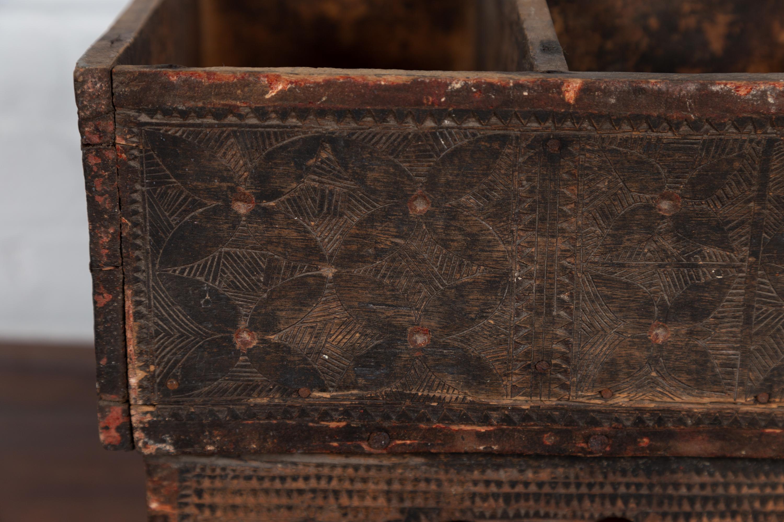 Antique Thai Rustic Wooden Betel Nut Box with Carved Décor and Pierced Motifs For Sale 3