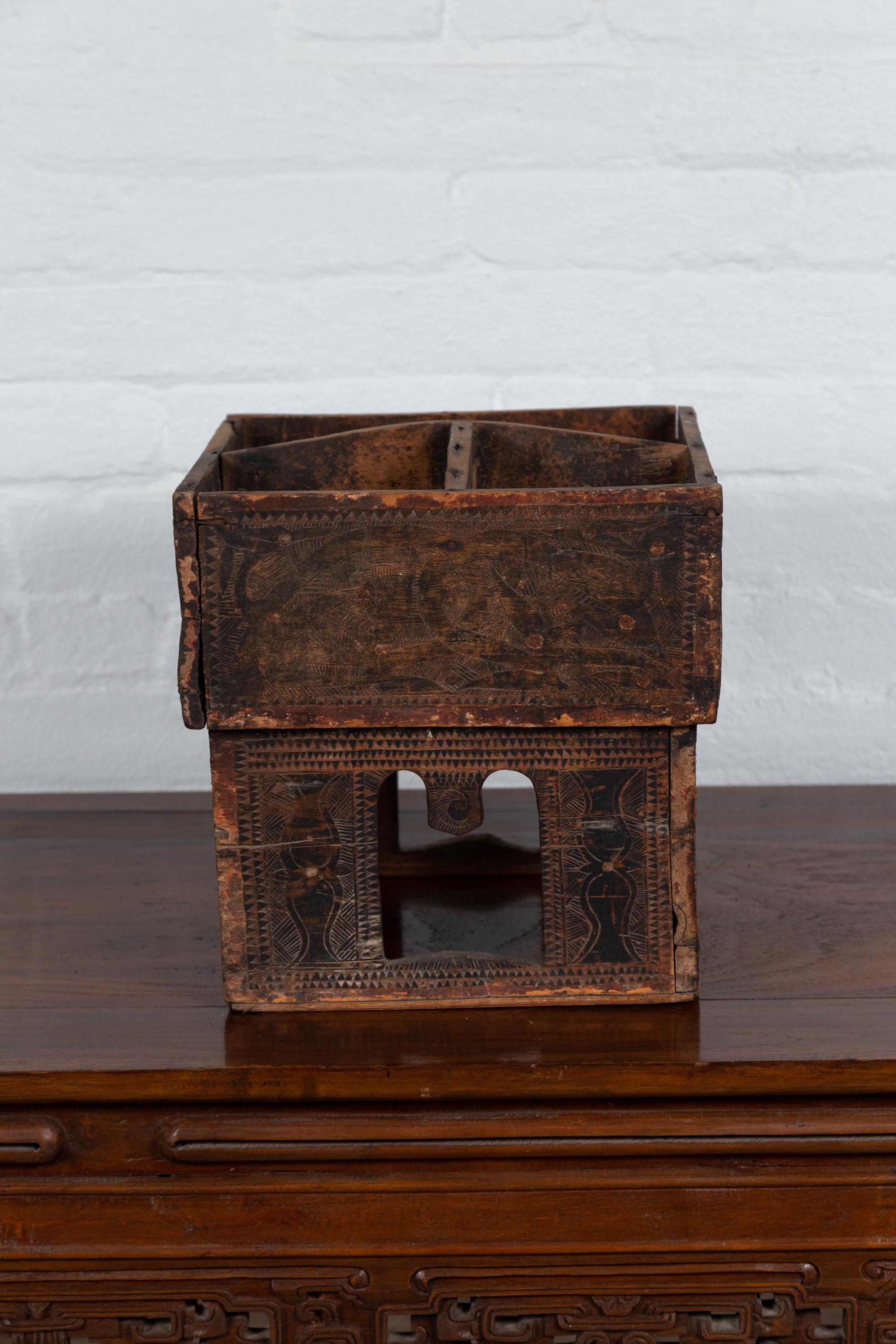 Antique Thai Rustic Wooden Betel Nut Box with Carved Décor and Pierced Motifs For Sale 1