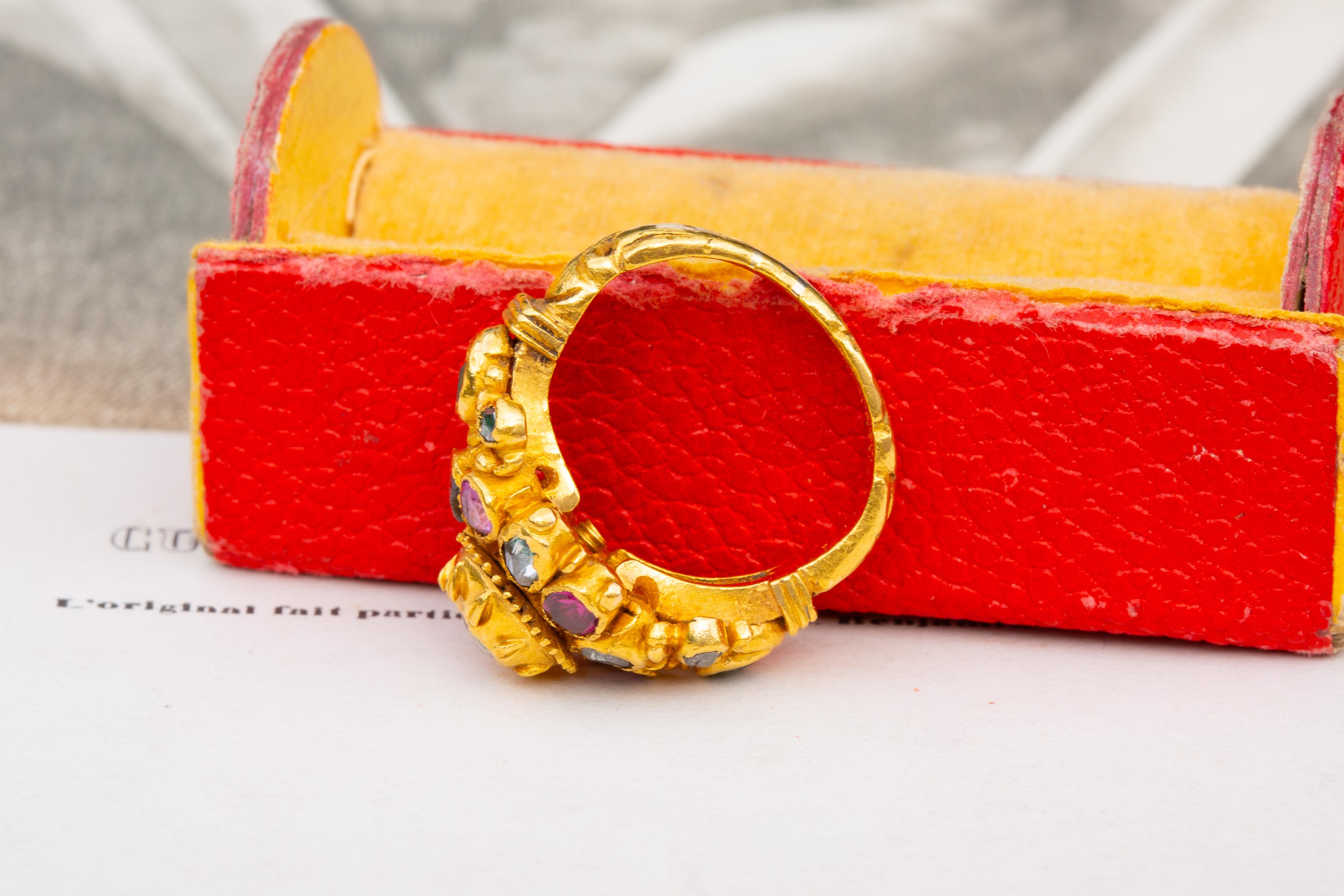 Antique Thai Siam 19th Century Gold Princely Gem-Set Cluster Ring Ruby Emerald For Sale 4