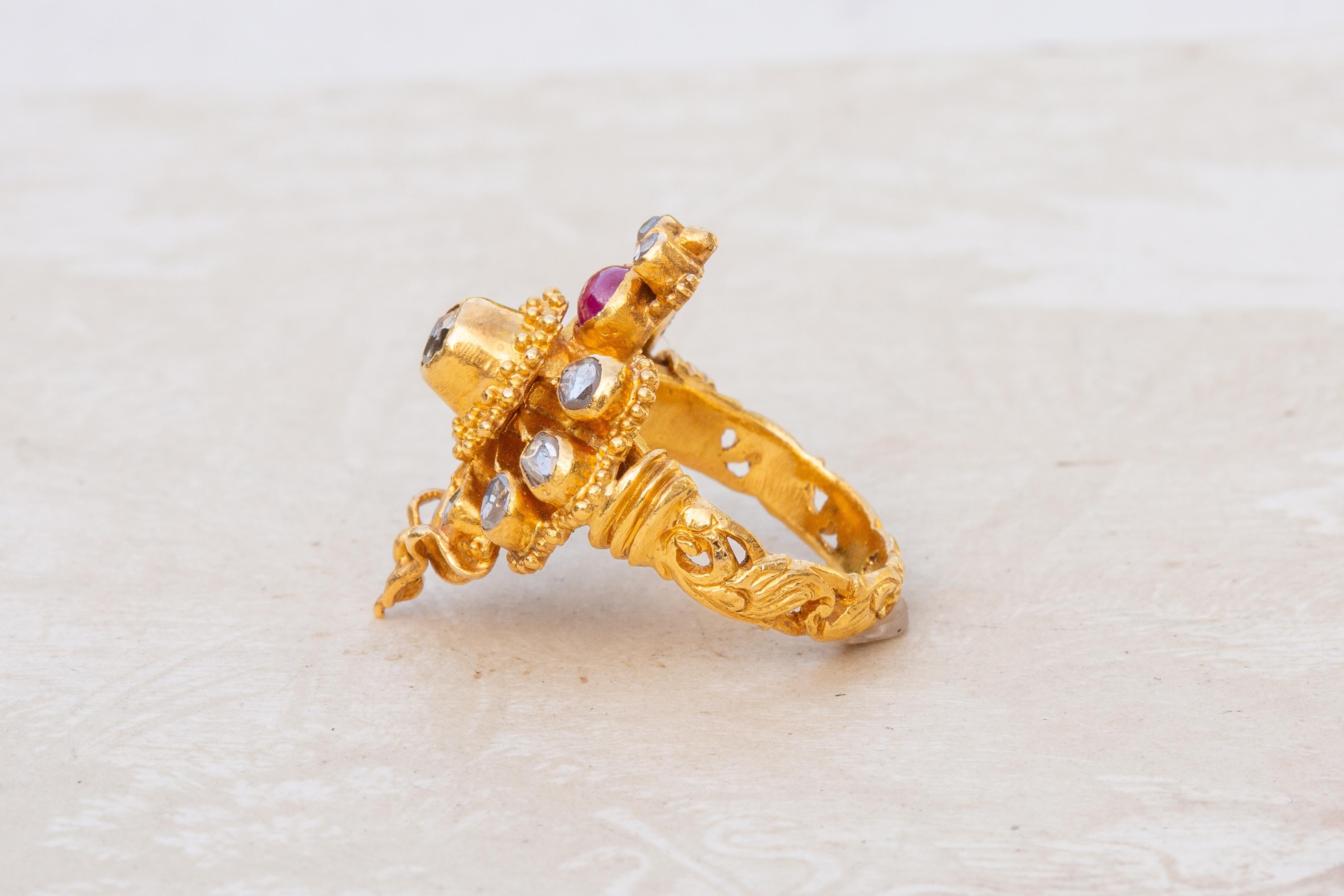 Antique Thai Siam 19th Century Gold Rose Cut Diamond and Ruby Garuda Bird Ring  For Sale 1