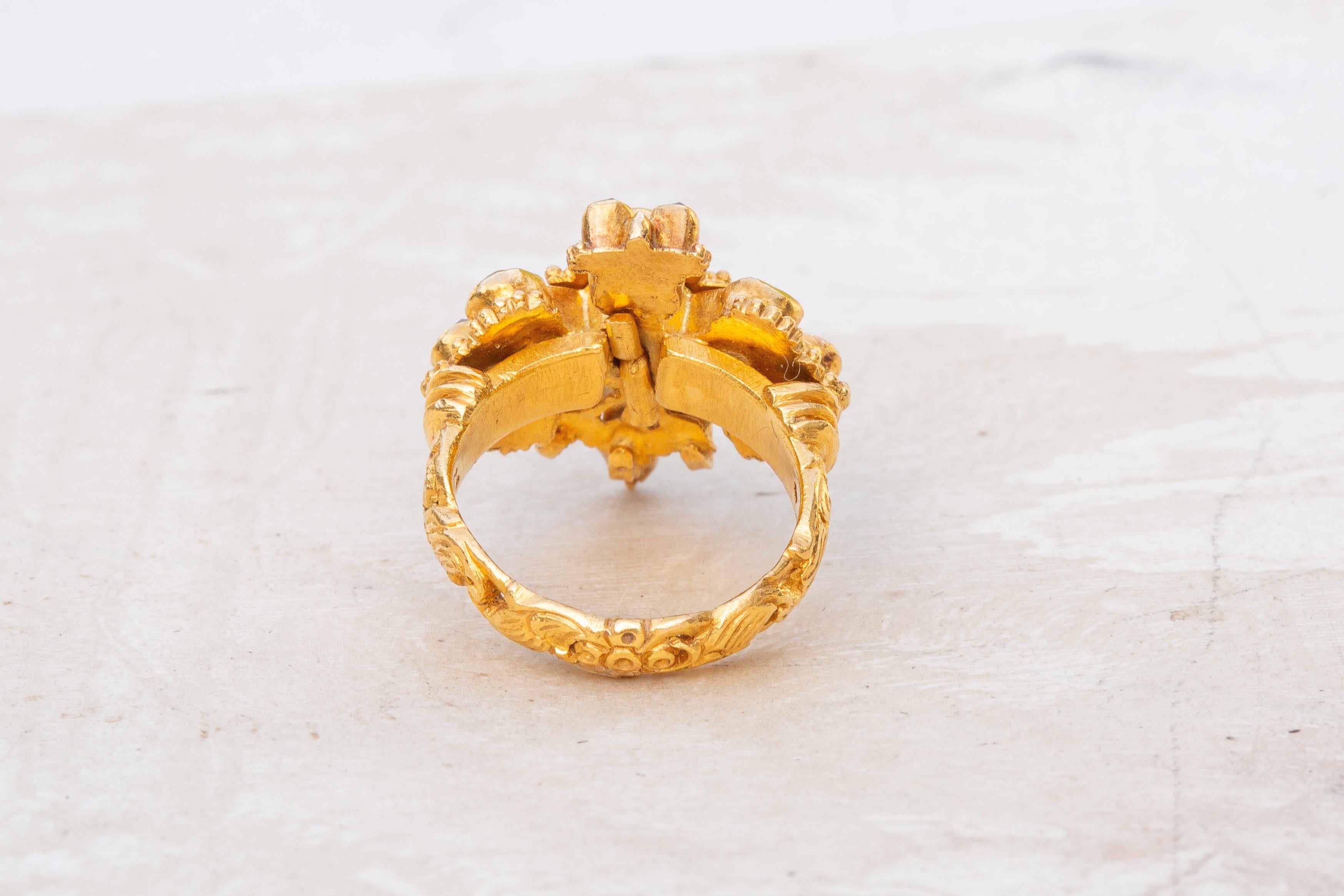 Antique Thai Siam 19th Century Gold Rose Cut Diamond and Ruby Garuda Bird Ring  For Sale 2