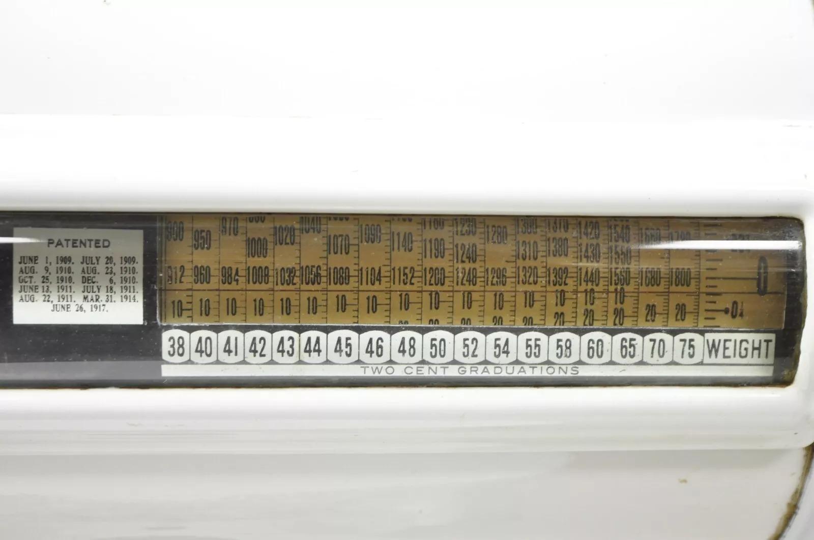Antique The Standard Computing Scale Co Dry Goods General Store Countertop Scale (balance de comptoir) en vente 5