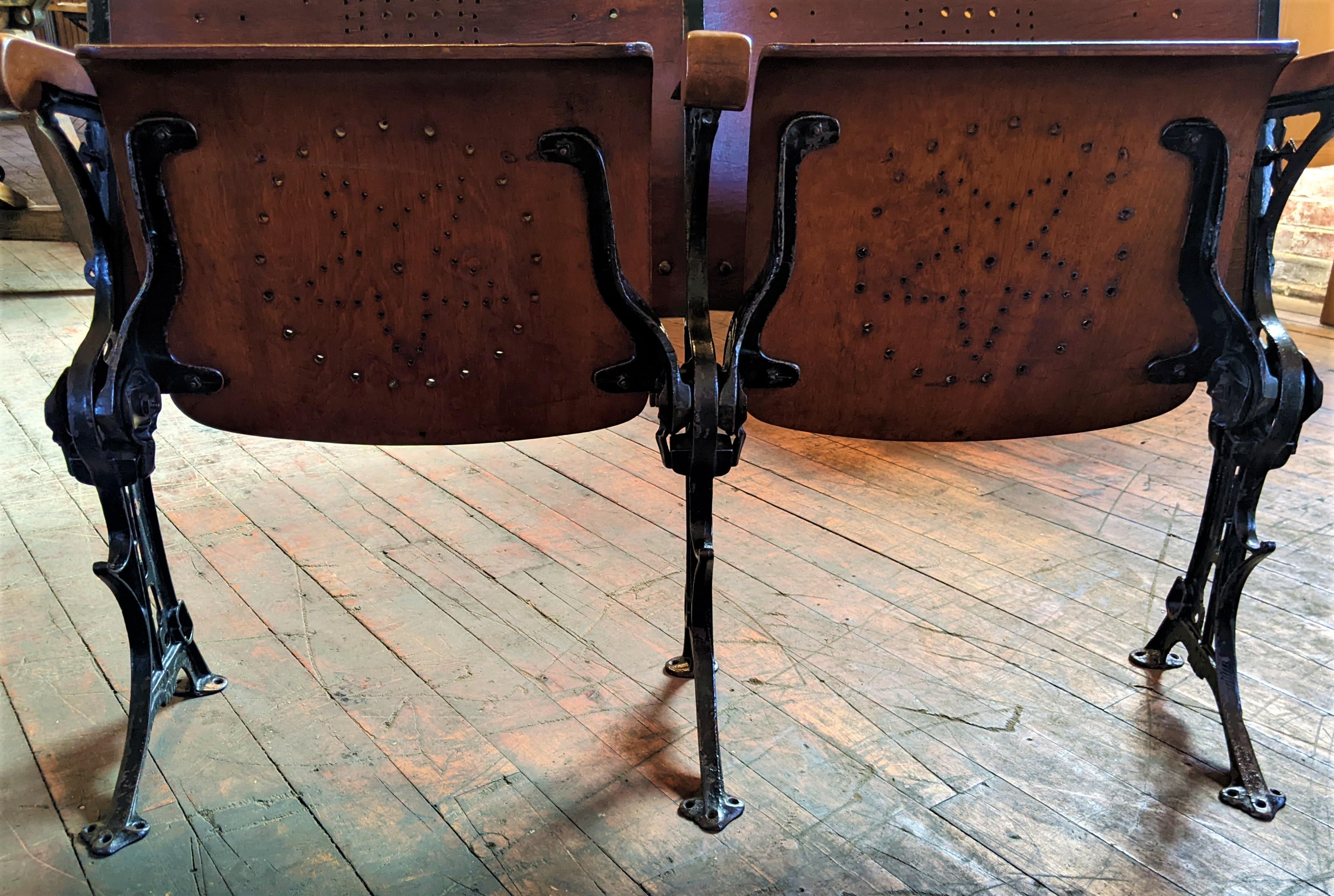 Antique Theater Seats In Good Condition In Oakville, CT