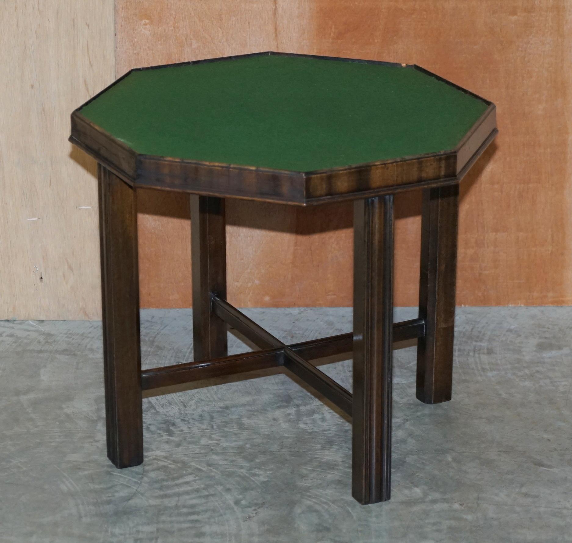 Ancienne table à plateau de jeu de cartes sculptée Fret Work de Thomas Chippendale avec plateau amovible en vente 9