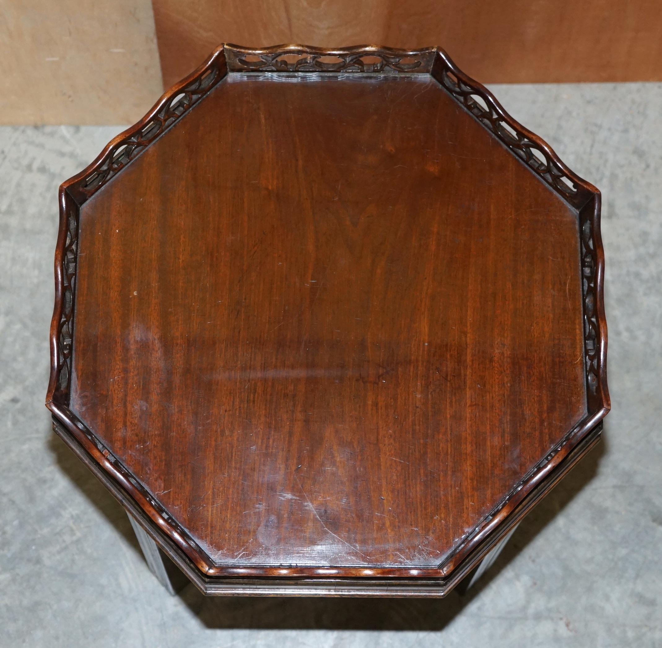 Antique Thomas Chippendale Fret Work Carved Card Games Tray Table Removable Top For Sale 3