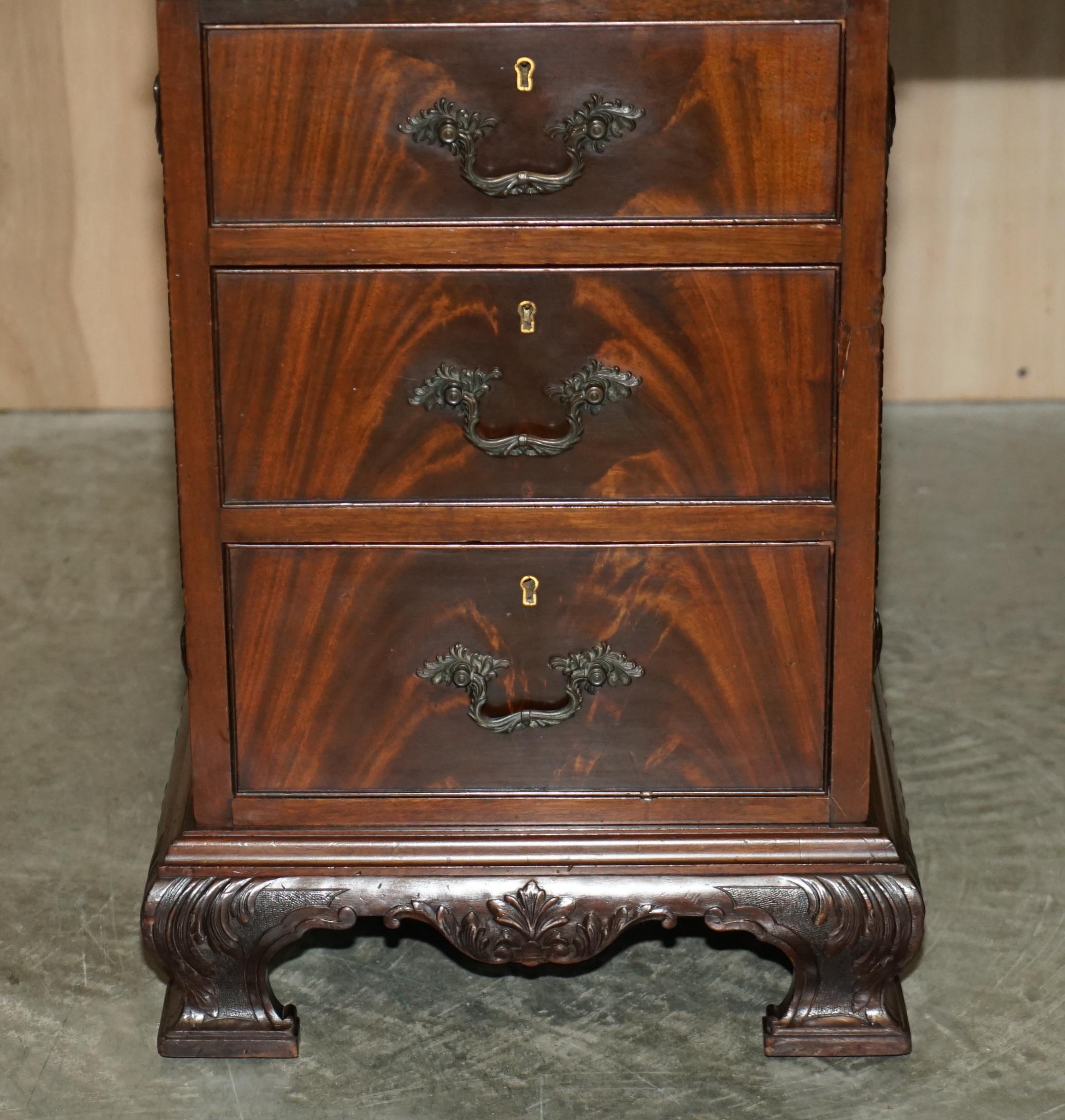 Victorian Antique Thomas Chippendale Revival Inverted Breakfront Partner Desk Leather Top For Sale