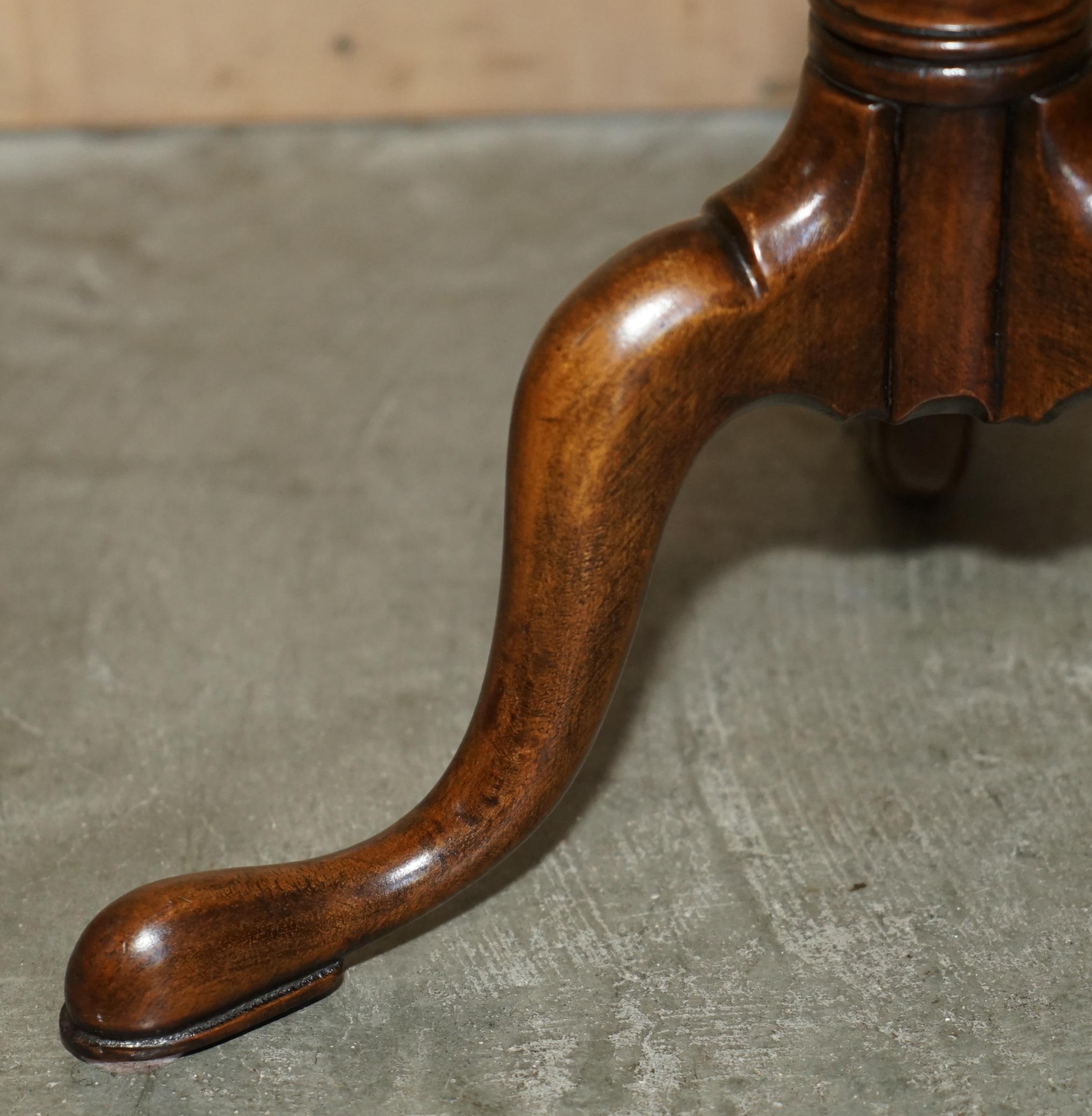 ANTIQUE THOMAS CHIPPENDALE STYLE PiE CRUST EDGE KETTLE STAND TRIPOD SIDE TABLE For Sale 5