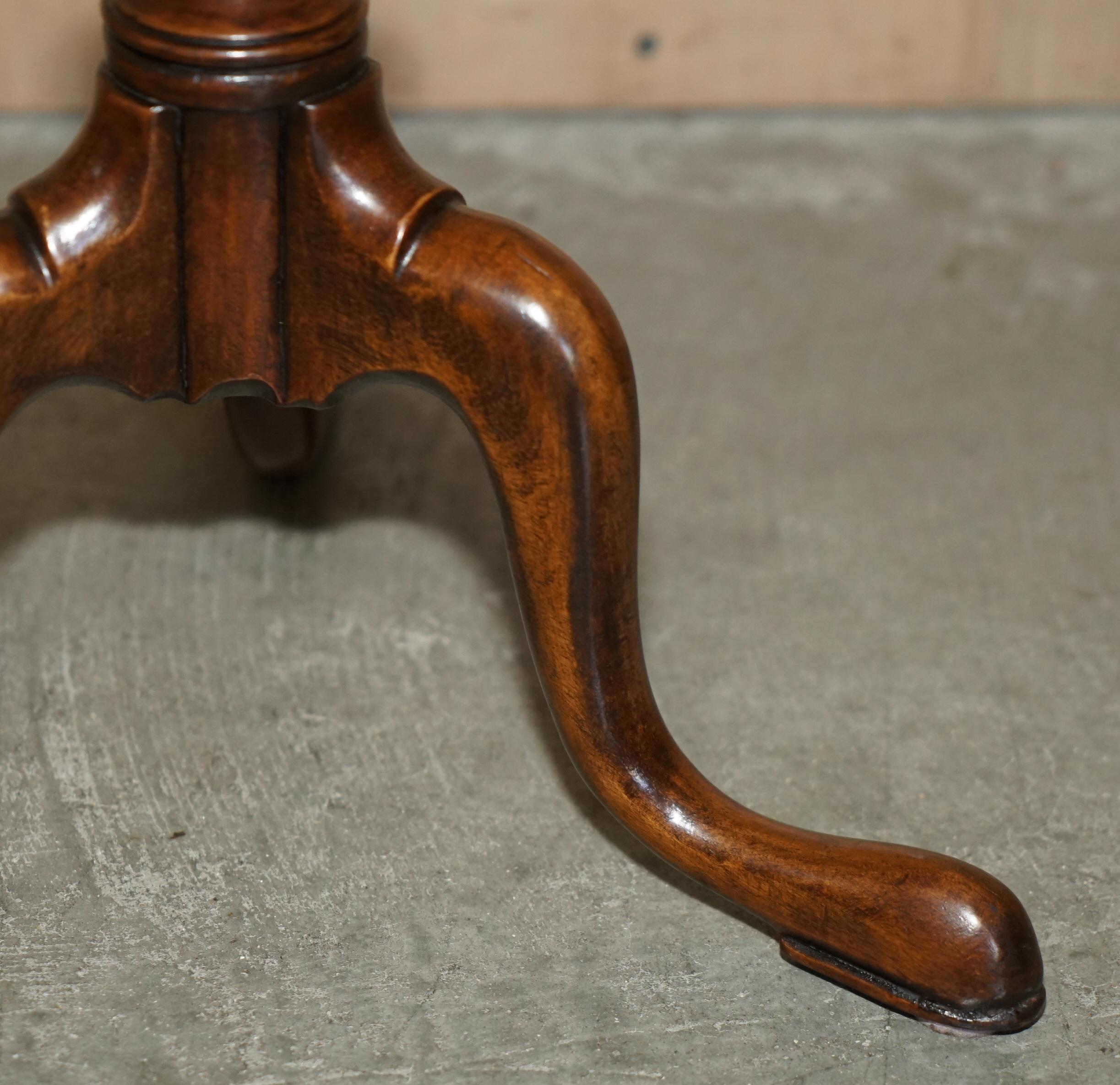 ANTIQUE THOMAS CHIPPENDALE STYLE PiE CRUST EDGE KETTLE STAND TRIPOD SIDE TABLE For Sale 6