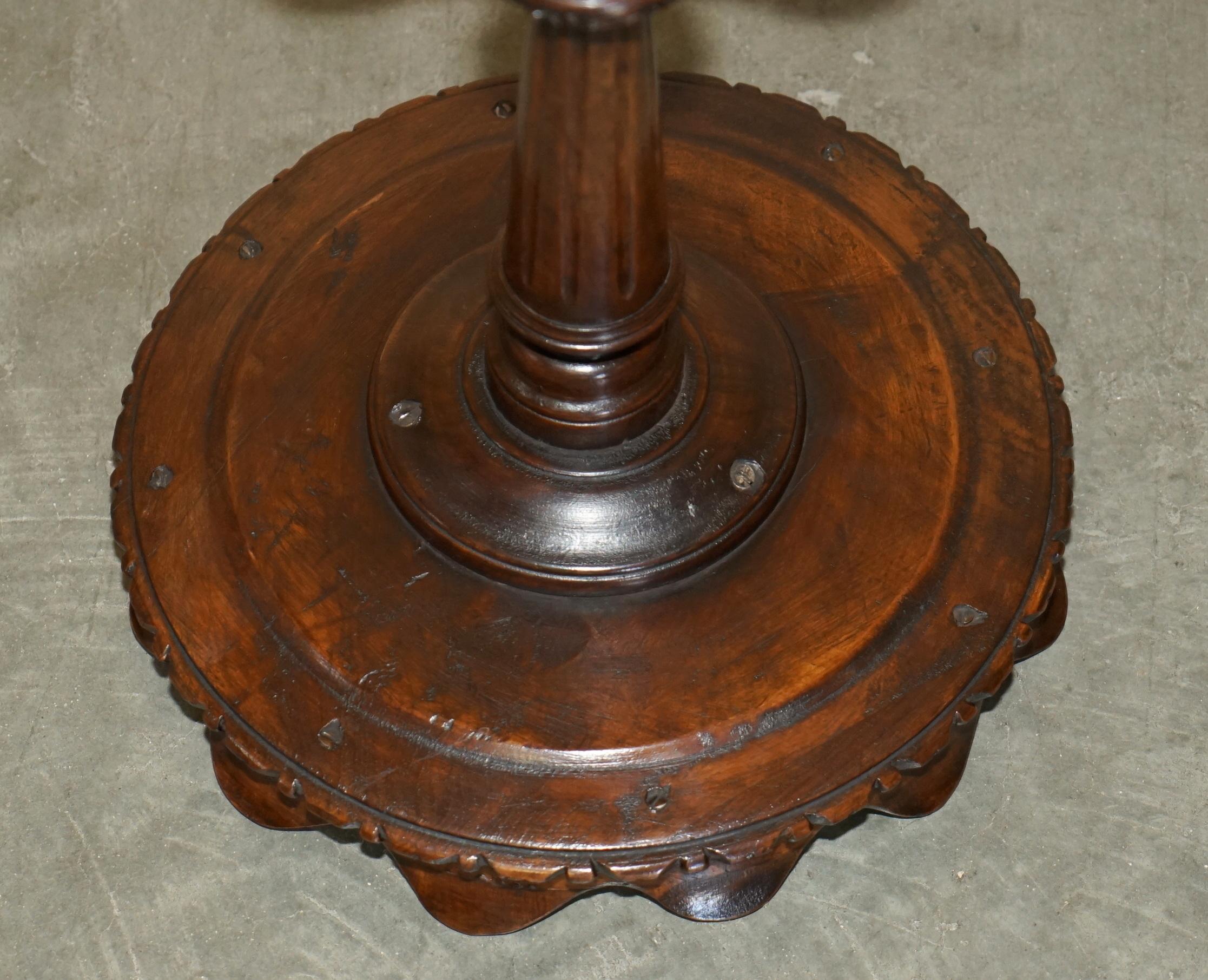 ANTIQUE THOMAS CHIPPENDALE STYLE PiE CRUST EDGE KETTLE STAND TRIPOD SIDE TABLE For Sale 8