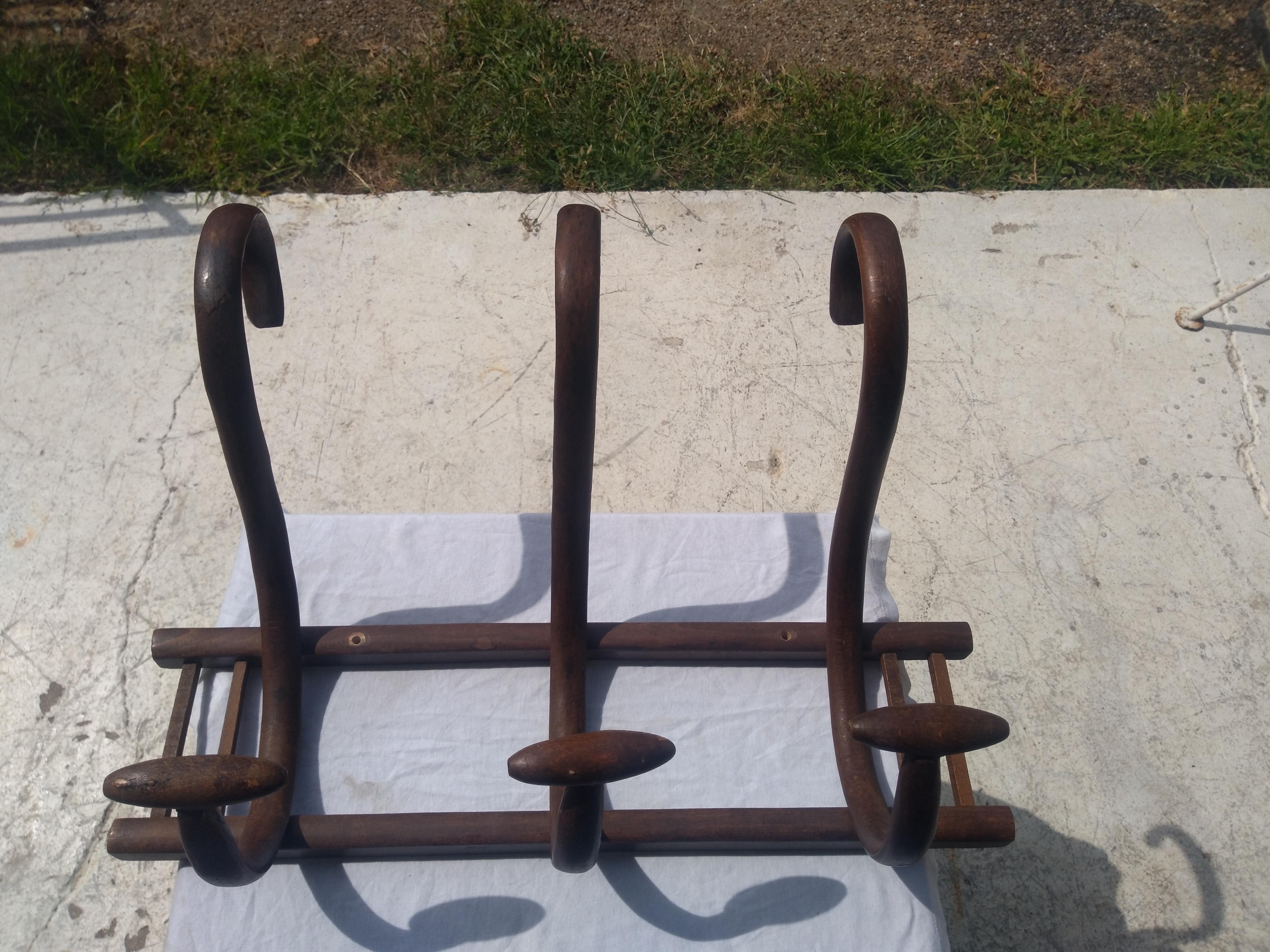 Antiker Thonet-Wandbaum aus Bugholz (20. Jahrhundert) im Angebot