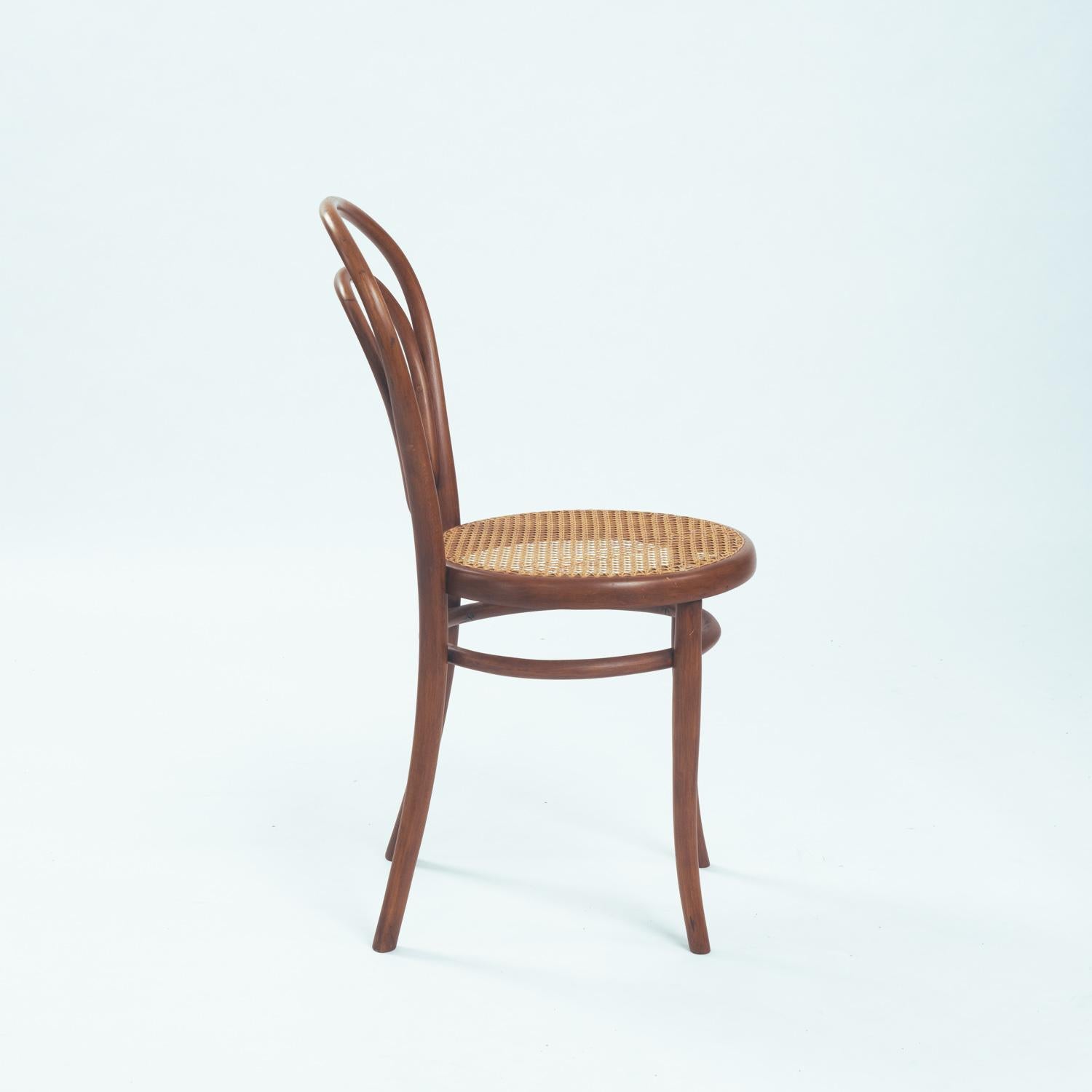 antique Thonet bistro chairs no 14 118 webbing bentwood, 1880, set of 3 For Sale 3
