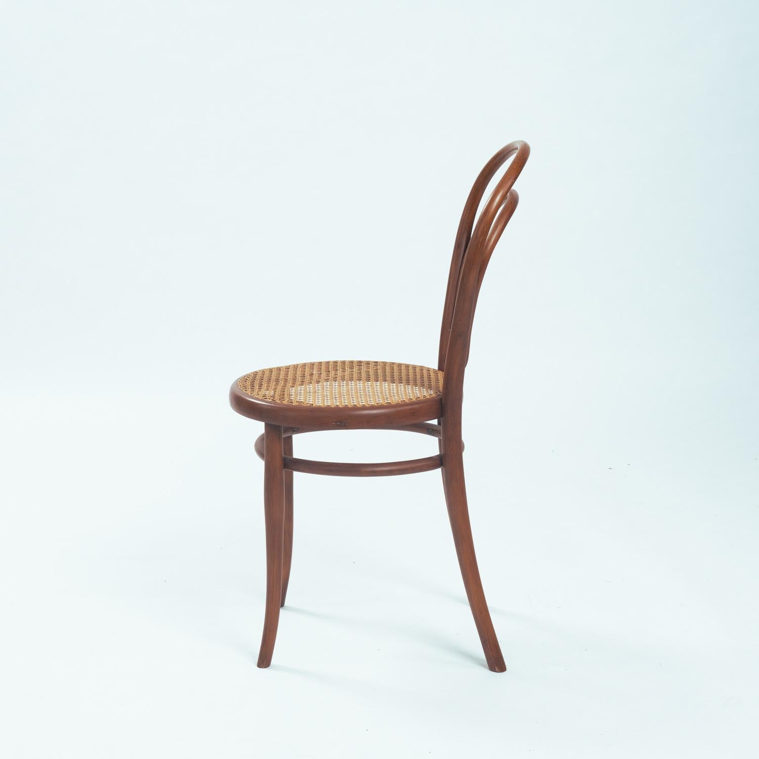 Caning antique Thonet bistro chairs no 14 118 webbing bentwood, 1880, set of 3 For Sale