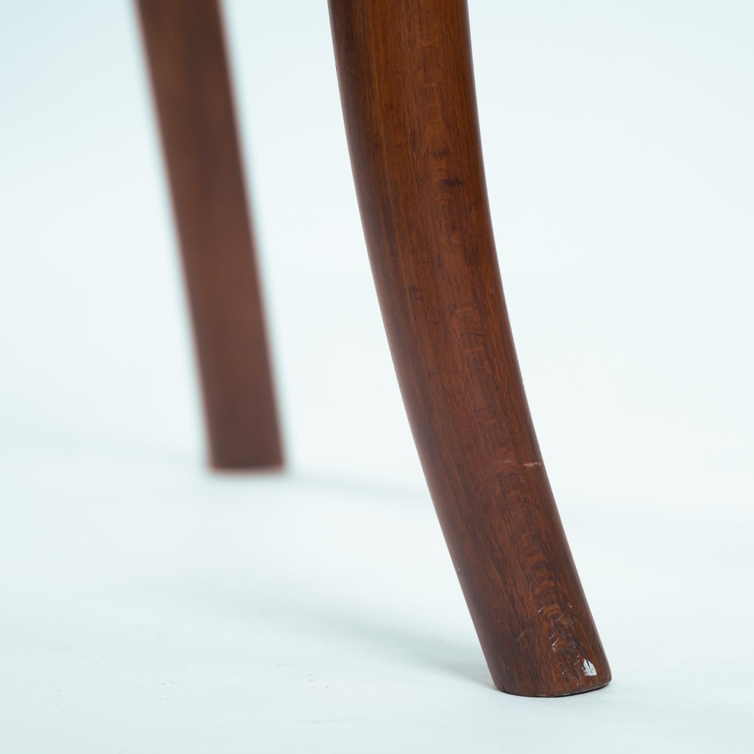 antique Thonet bistro chairs no 14 118 webbing bentwood, 1880, set of 3 In Good Condition For Sale In Zevenaar, NL