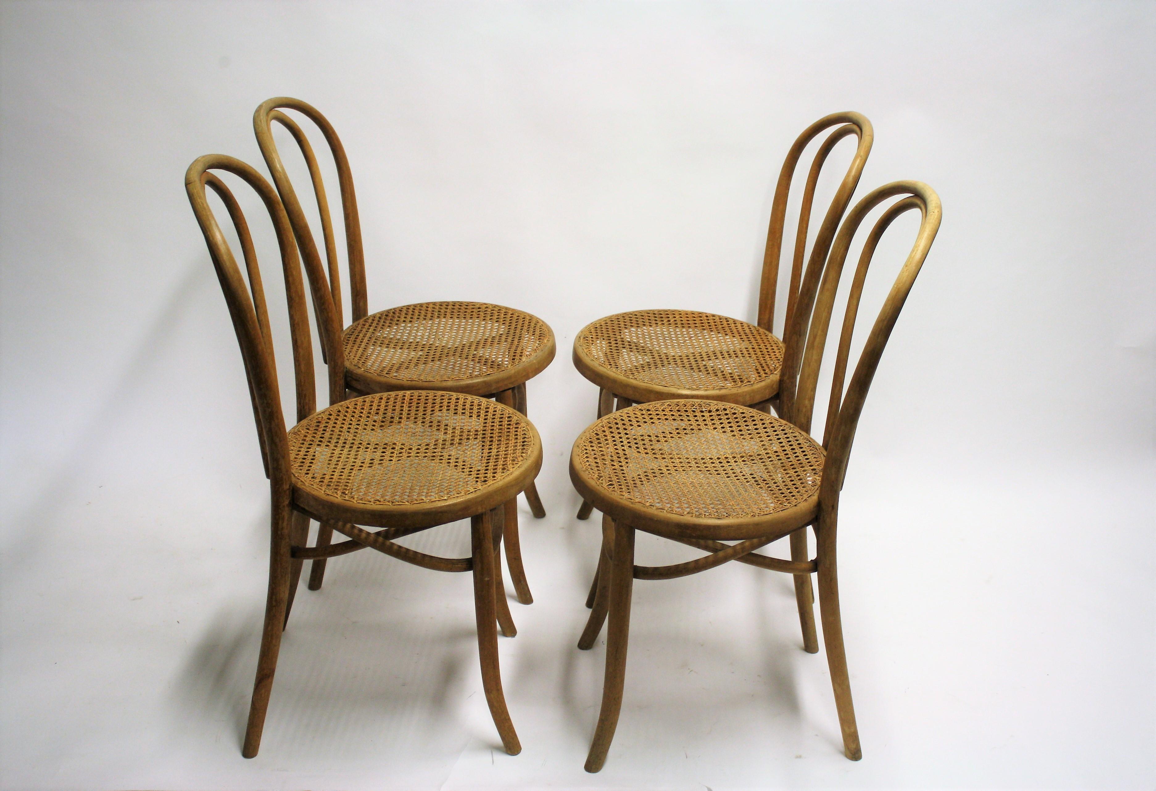 Art Nouveau Antique Thonet No. 18 Dining Chairs, 1920s, Set of 4