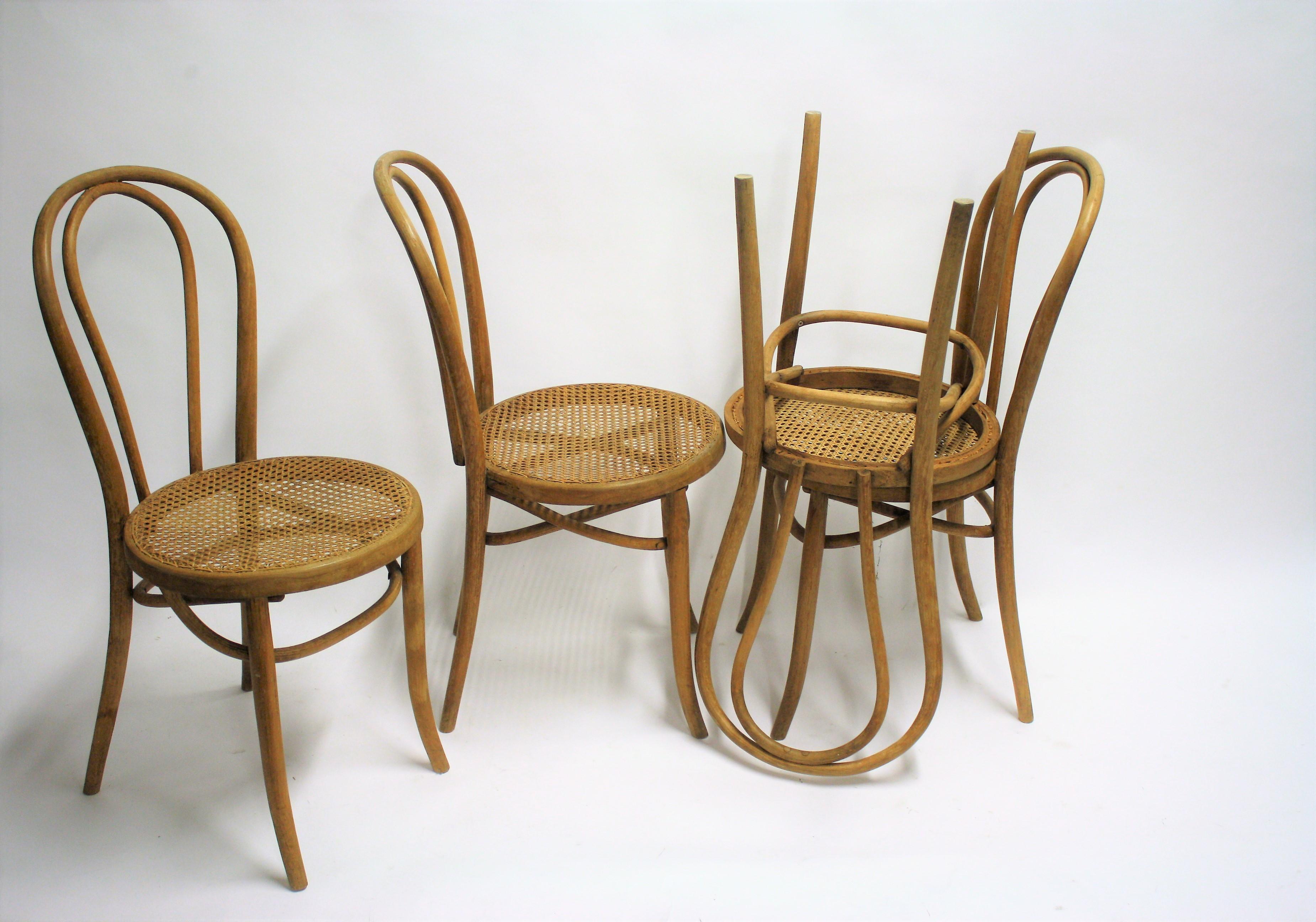Romanian Antique Thonet No. 18 Dining Chairs, 1920s, Set of 4