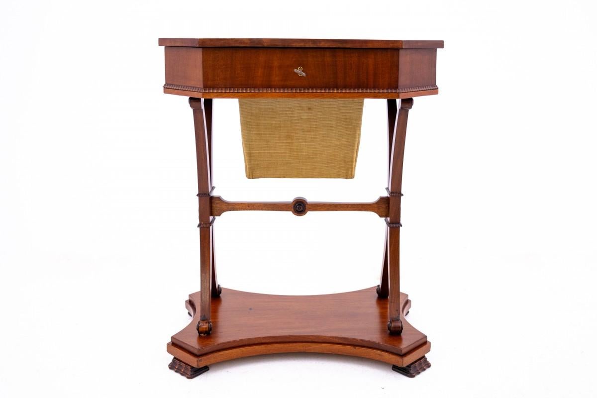 Empire Antique thread table, Northern Europe, circa 1880. For Sale