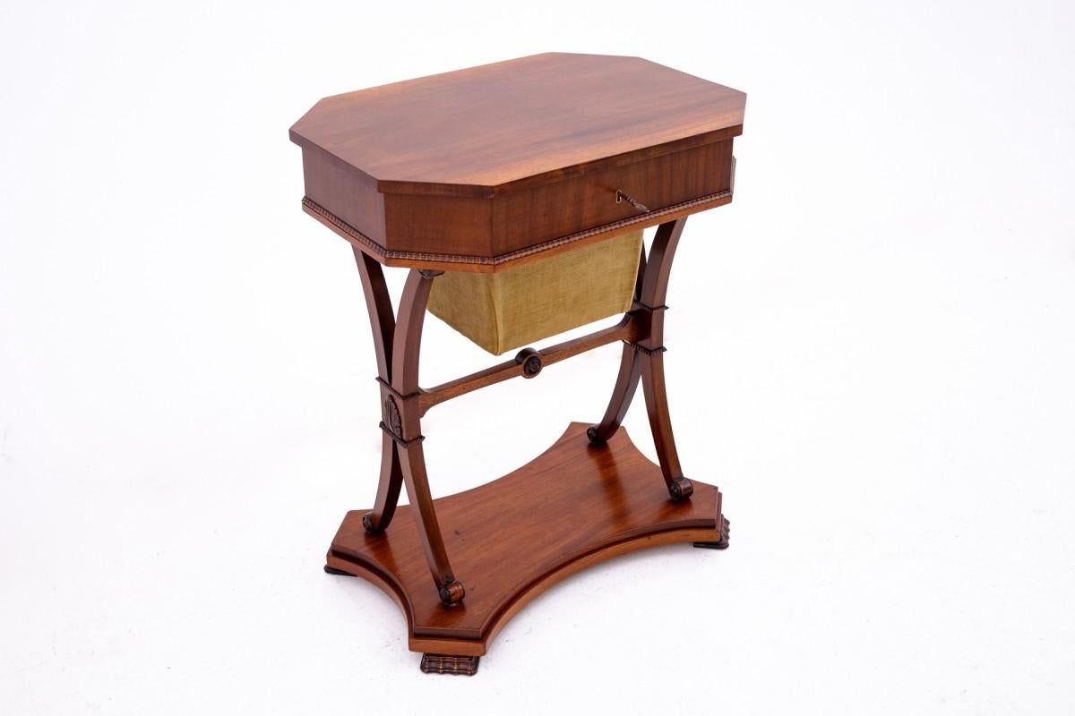 Scandinavian Antique thread table, Northern Europe, circa 1880. For Sale