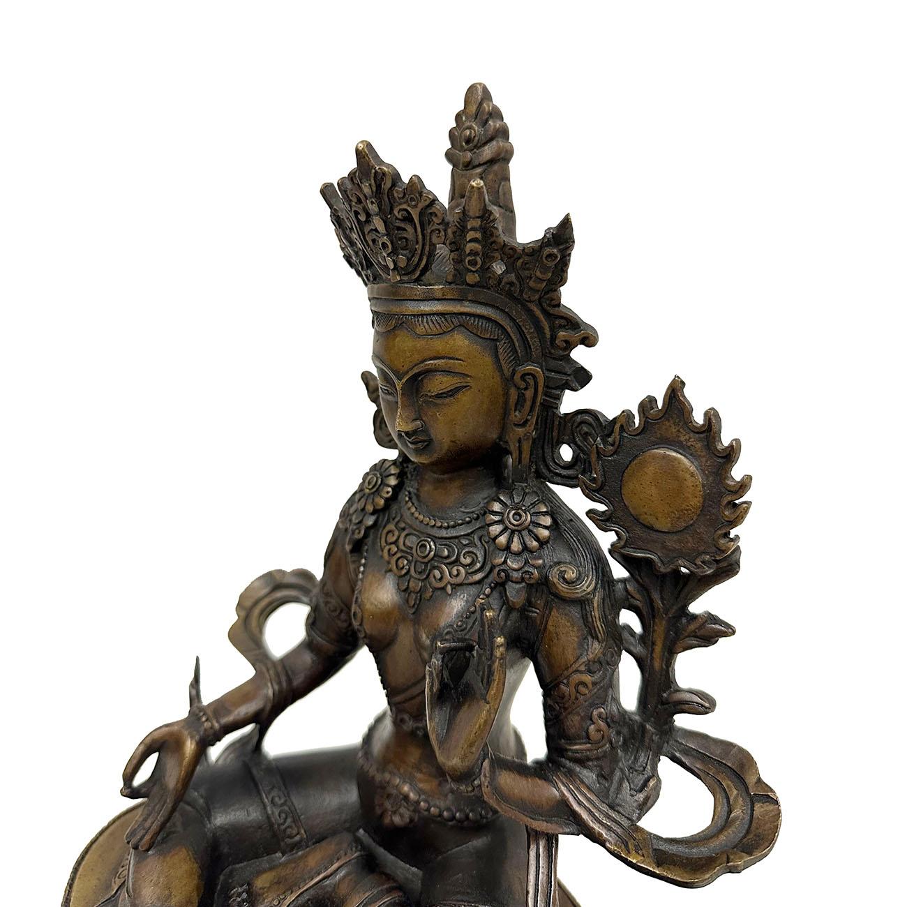 Antique Tibetan Bronze Bodhisattva Tara (Du Mu) Statuary In Good Condition For Sale In Pomona, CA