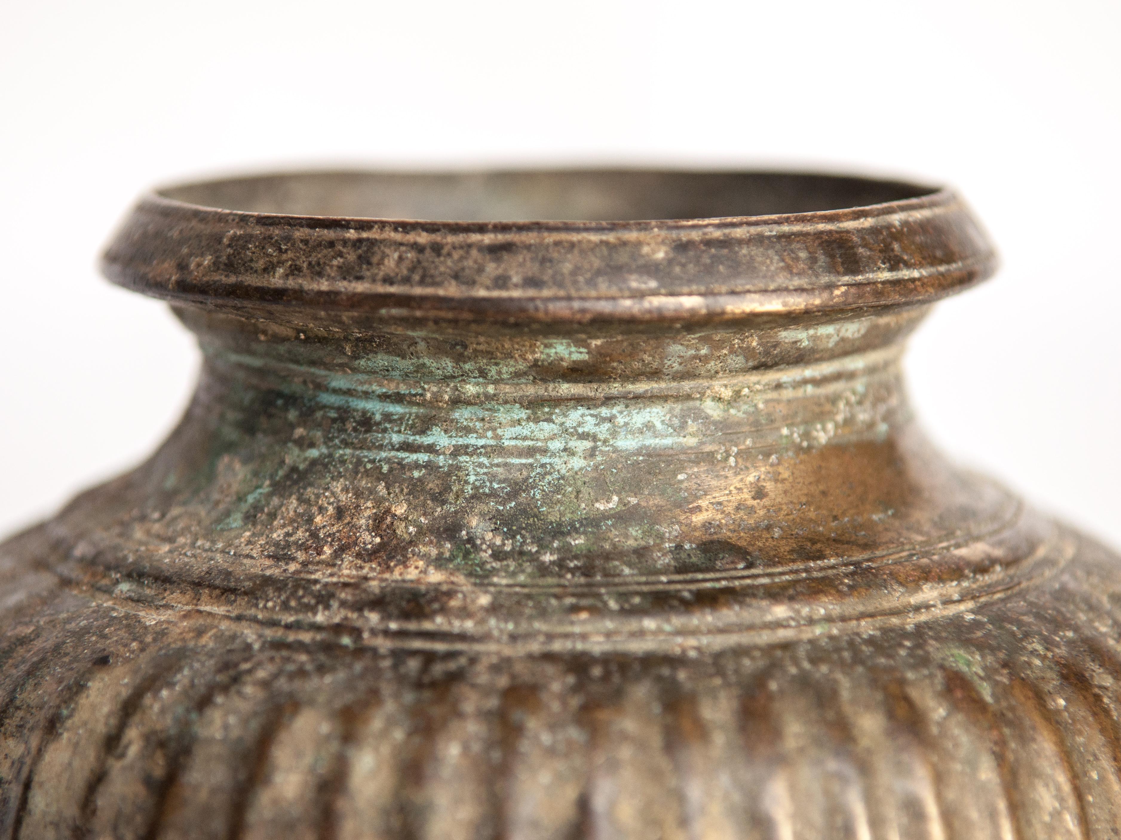 Antique Tibetan Bronze Pot, 18th Century or Earlier 6