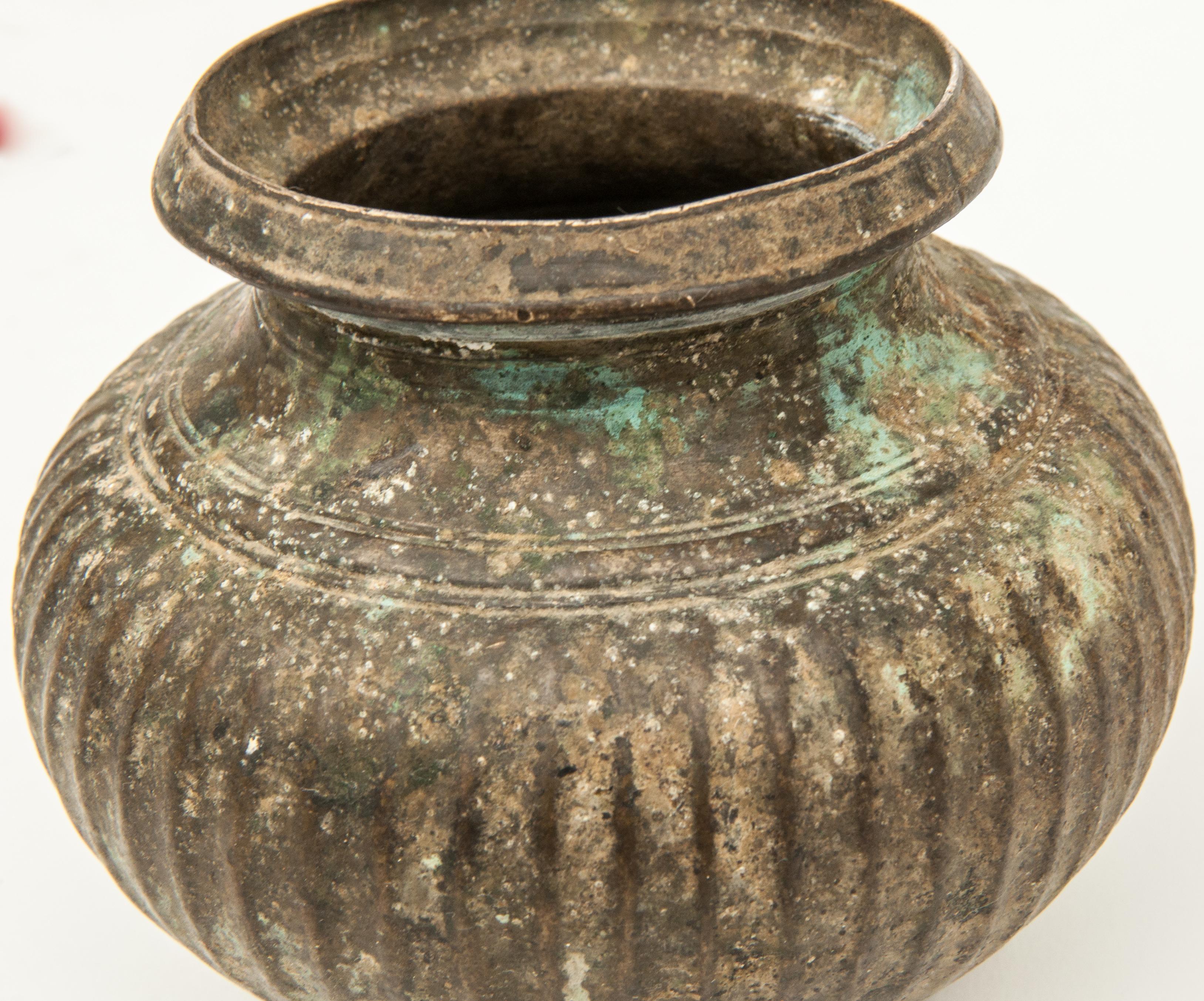 Antique Tibetan Bronze Pot, 18th Century or Earlier 7