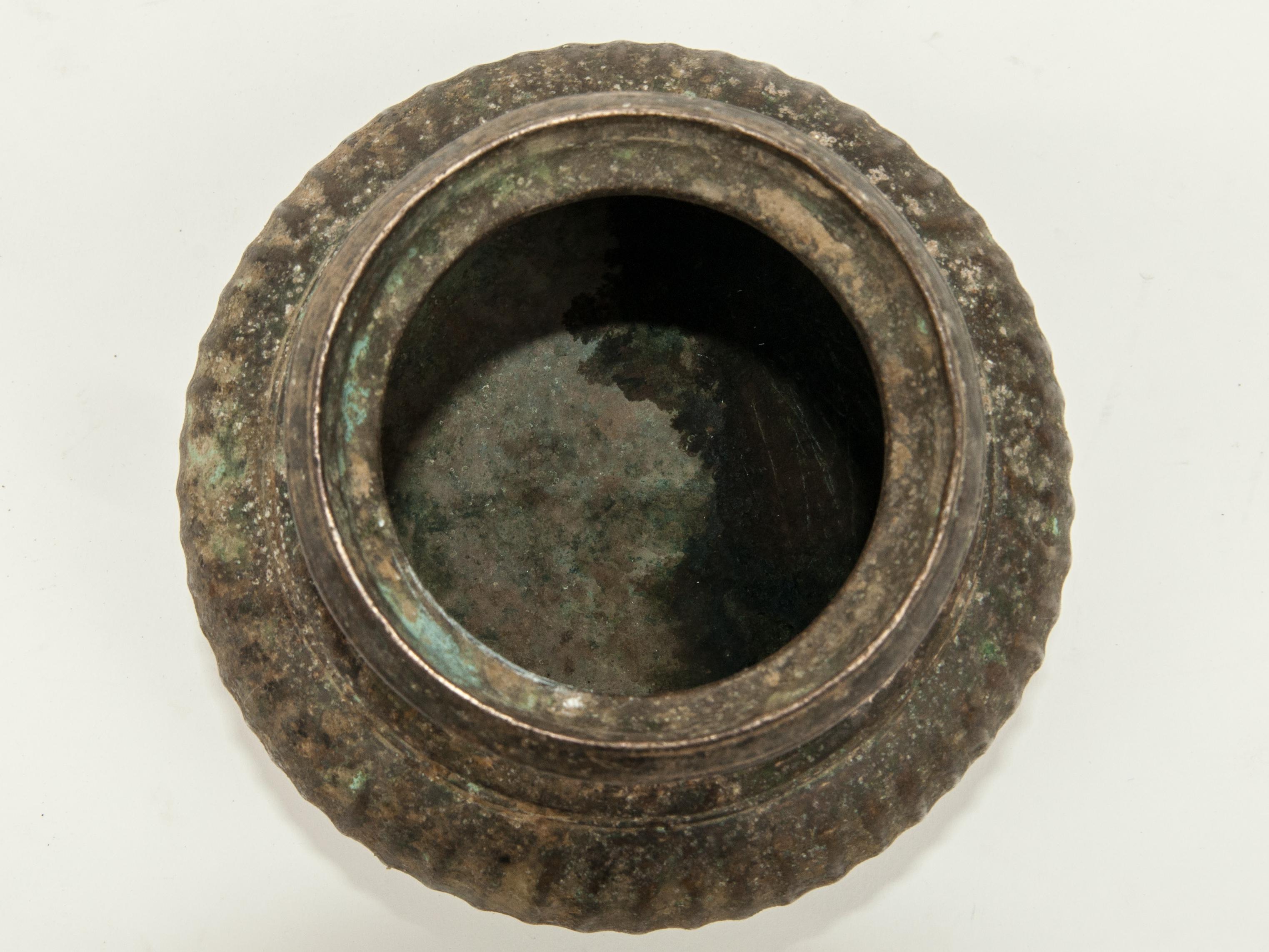 Antique Tibetan Bronze Pot, 18th Century or Earlier 12