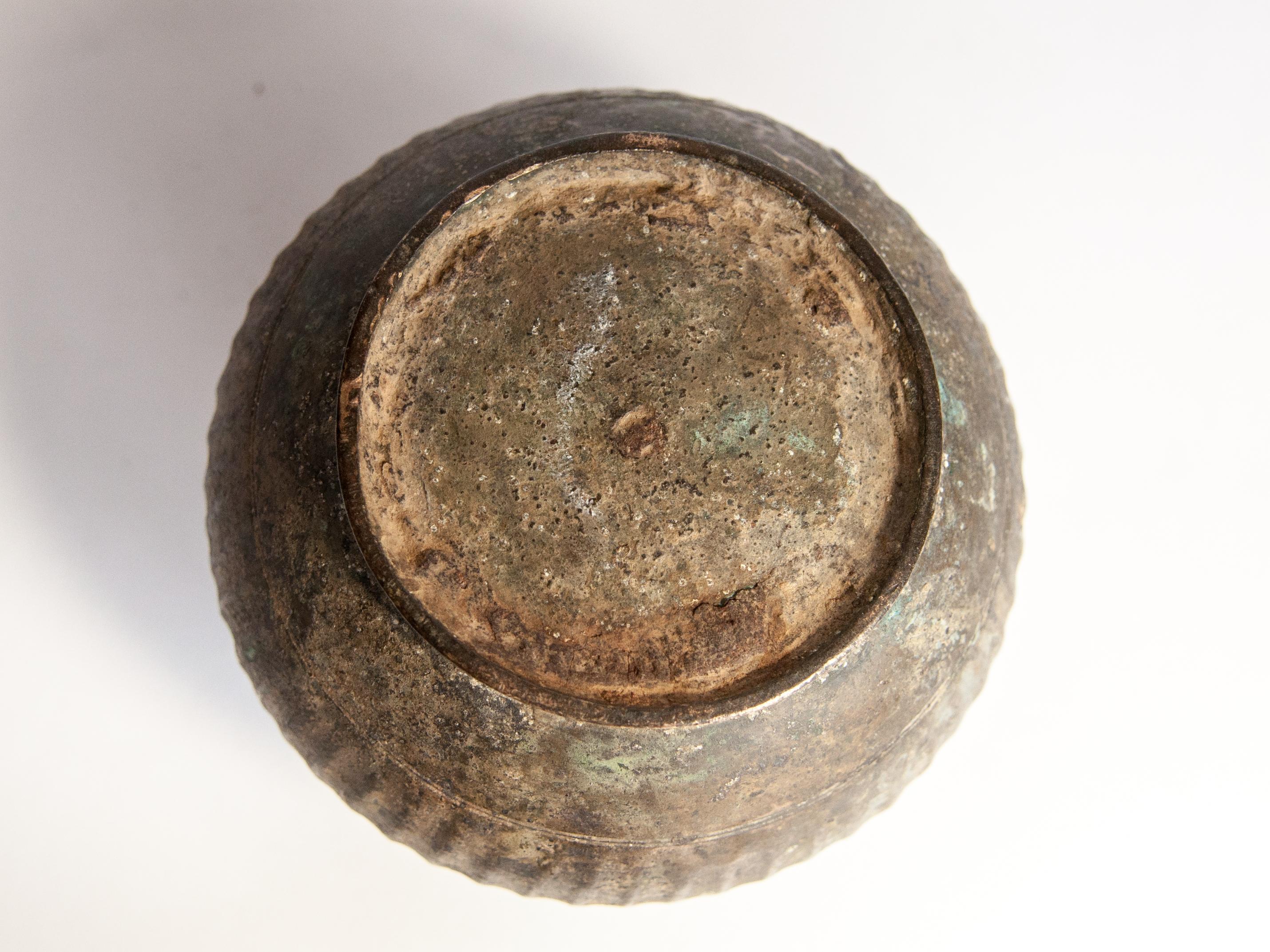 Antique Tibetan Bronze Pot, 18th Century or Earlier 14