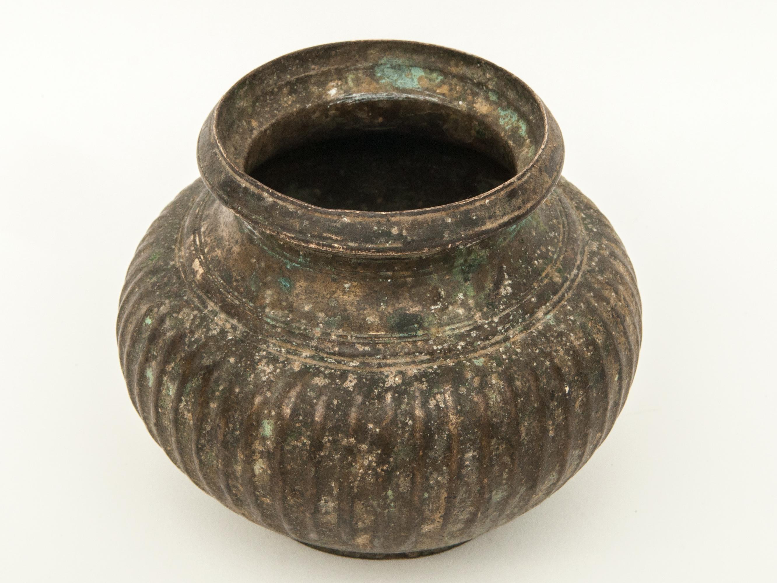 18th Century and Earlier Antique Tibetan Bronze Pot, 18th Century or Earlier