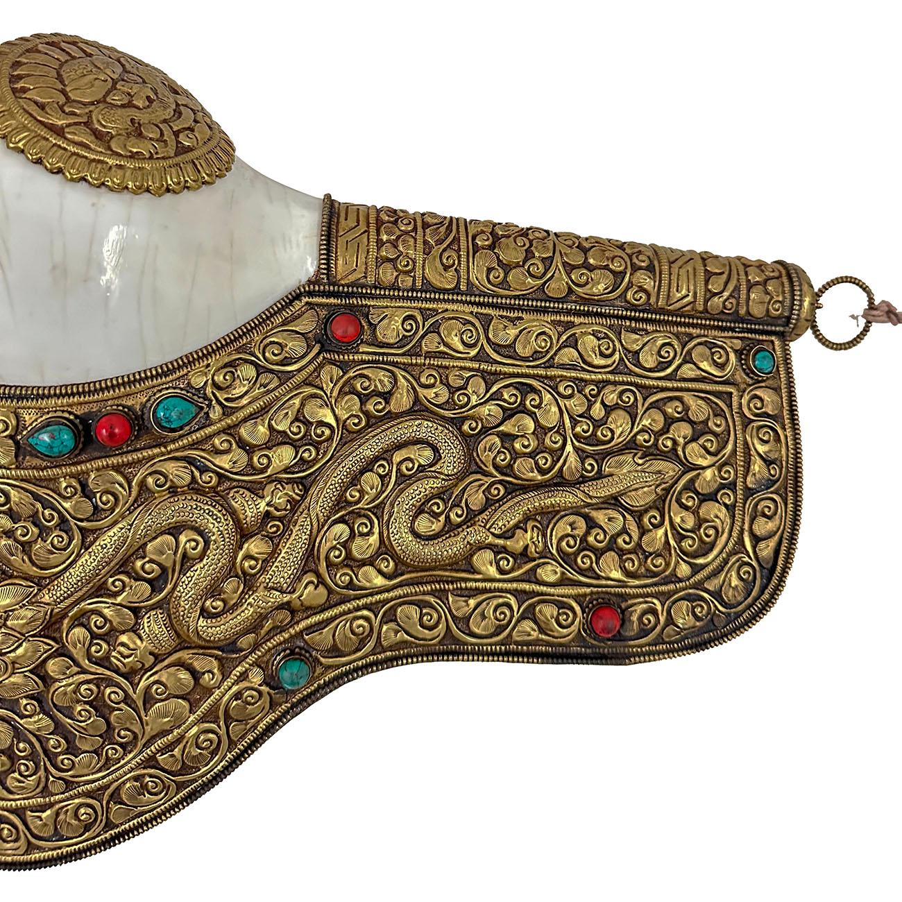 Chinese Antique Tibetan Buddhist Conch Shell with Turquoise, Coral inlay For Sale