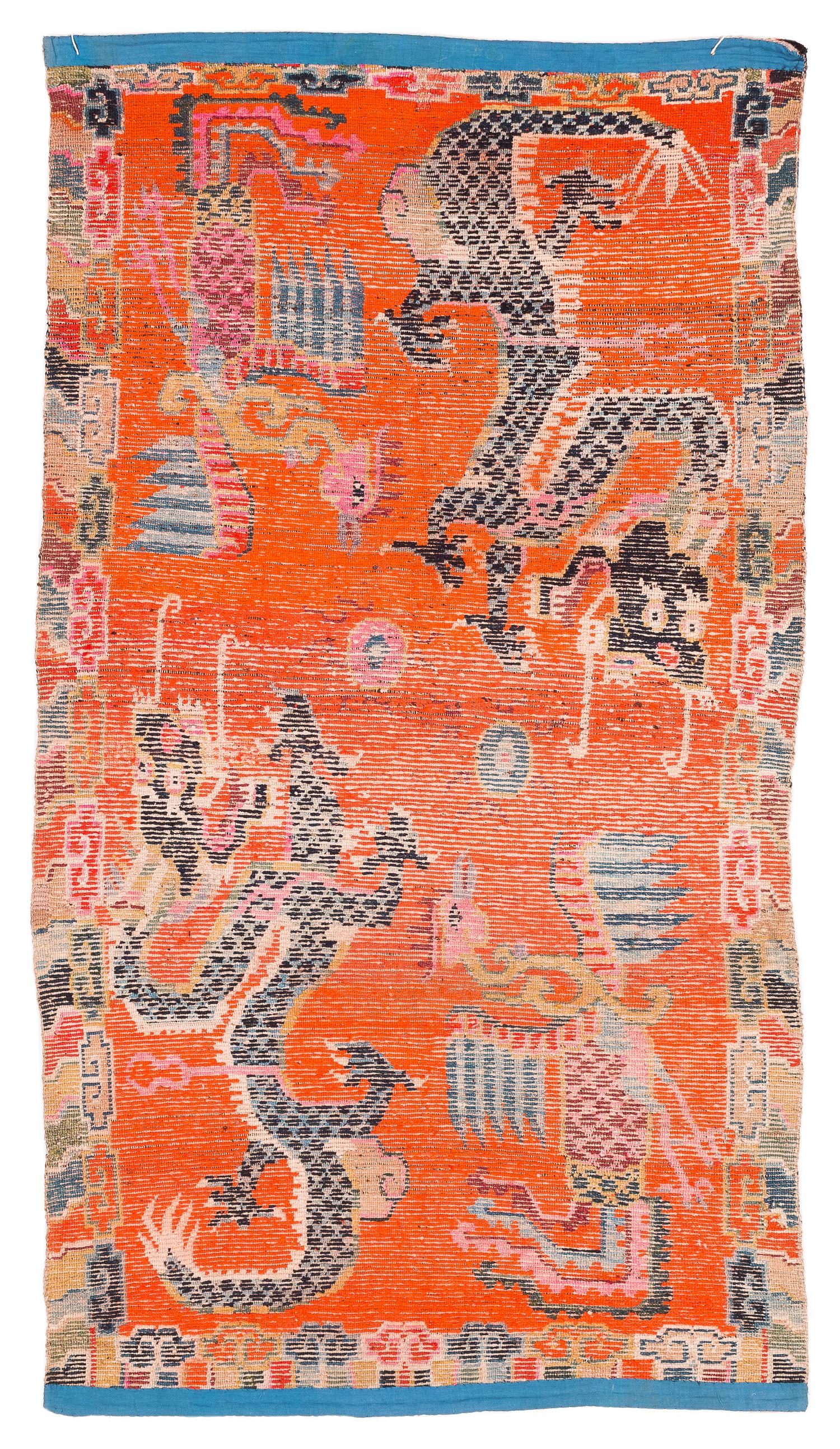 Tapis tibétain ancien en laine de Khaden fait à la main avec bordure de nuages en vente 7
