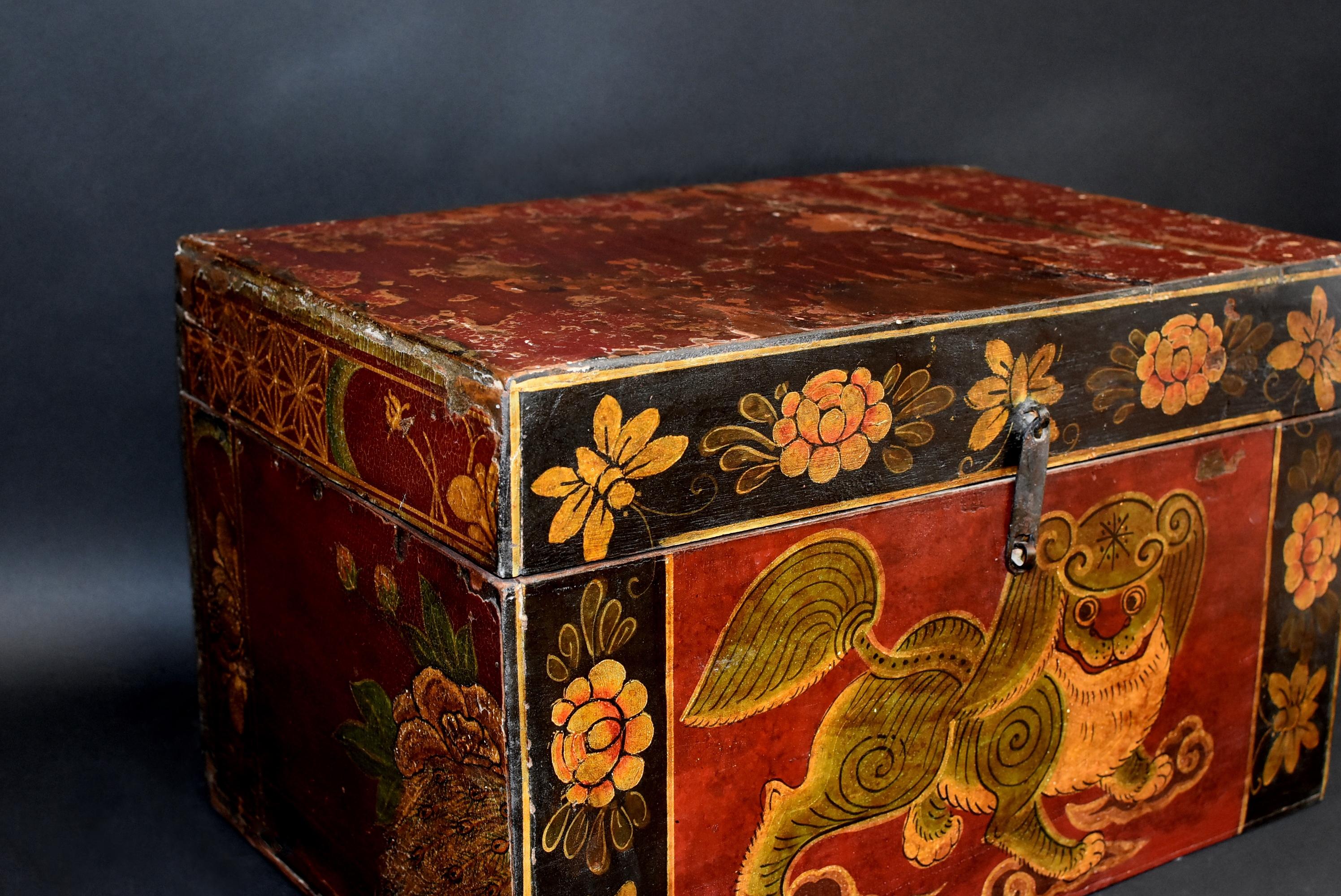 Antique Tibetan Foo Dog Box Hand Painted Box 6 1