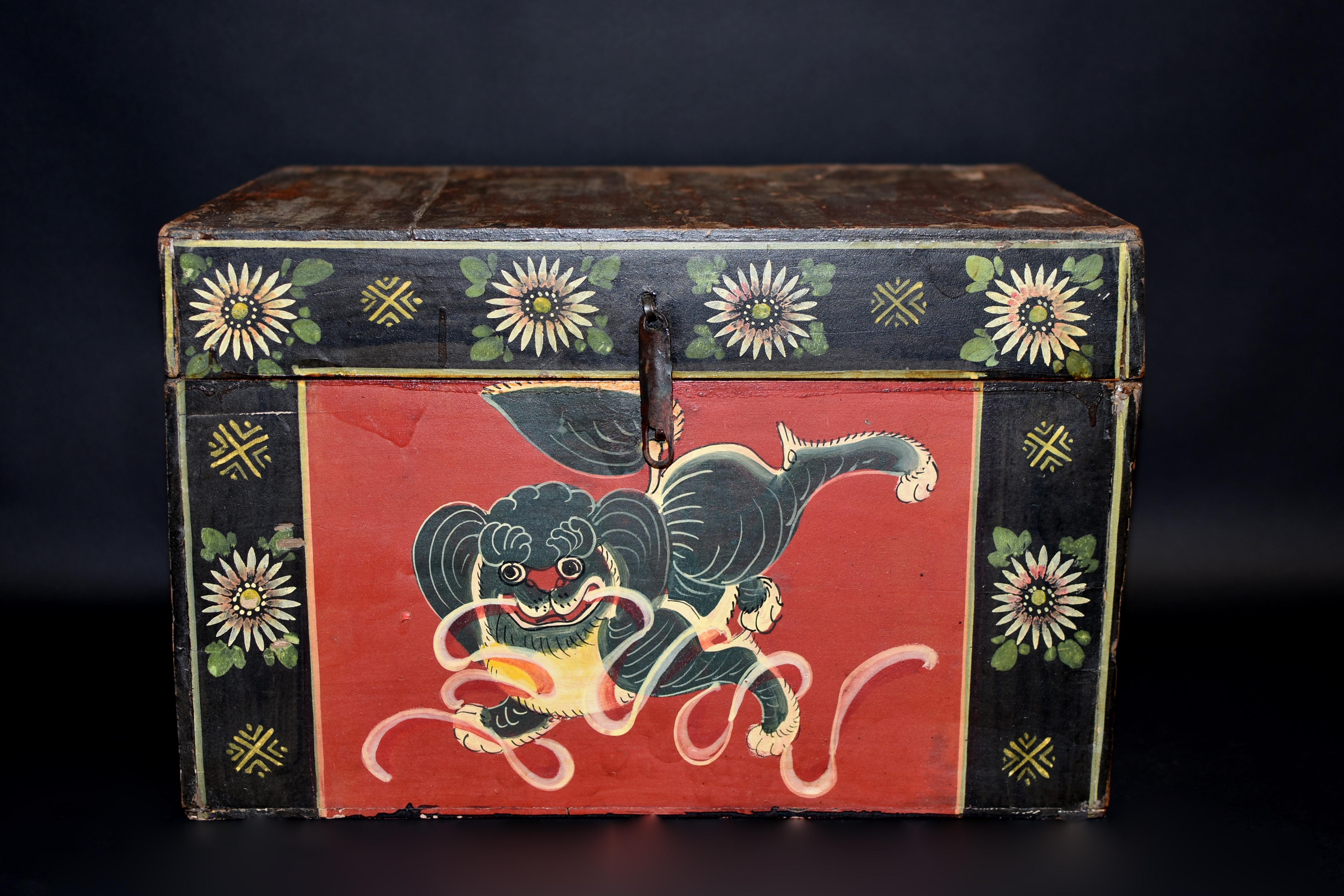19th Century Antique Tibetan Foo Dog Box Hand Painted For Sale
