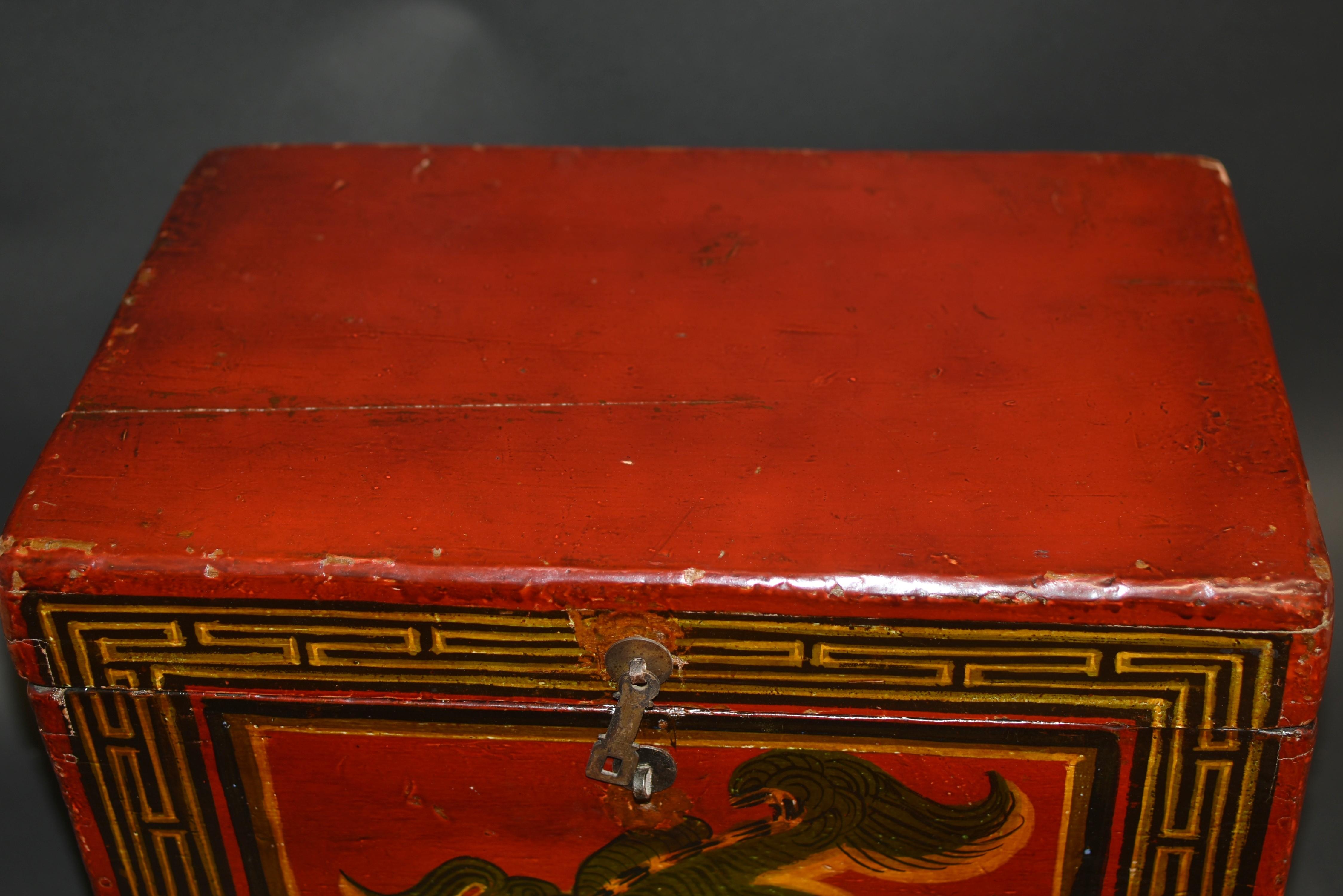 Antique Tibetan Hand Painted Foo Dog Box  4