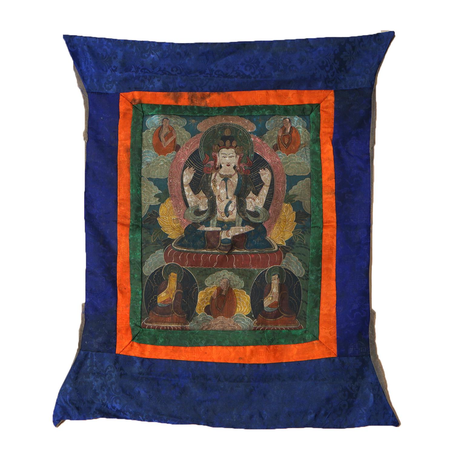 Antike tibetische handbemalte Thangka aus Seide und Leinwand mit Figuren aus Tibet, um 1920 im Angebot