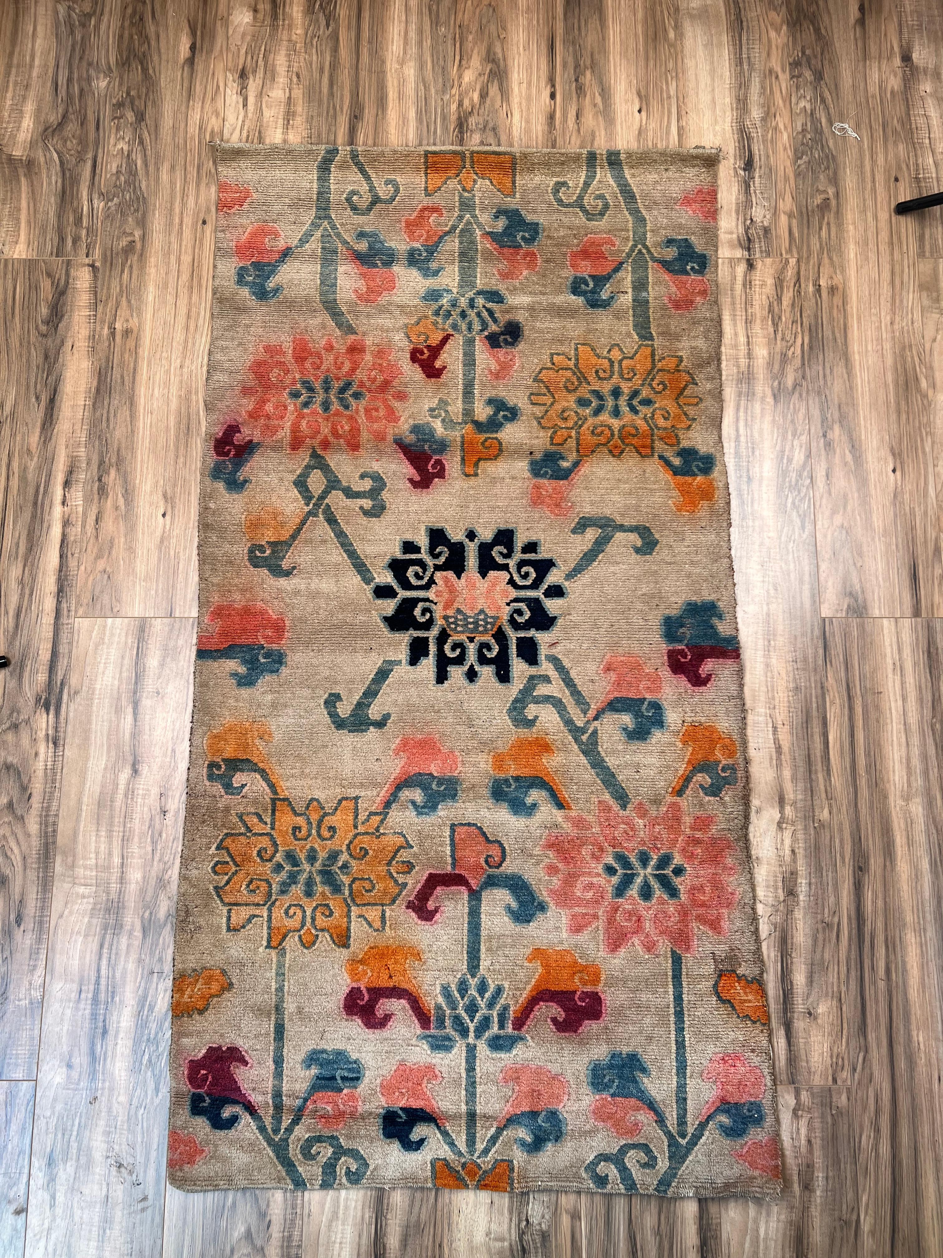 Tribal Tapis tibétain ancien Khaden, vers Début du 20ème siècle - 2'10 x 5'4 en vente