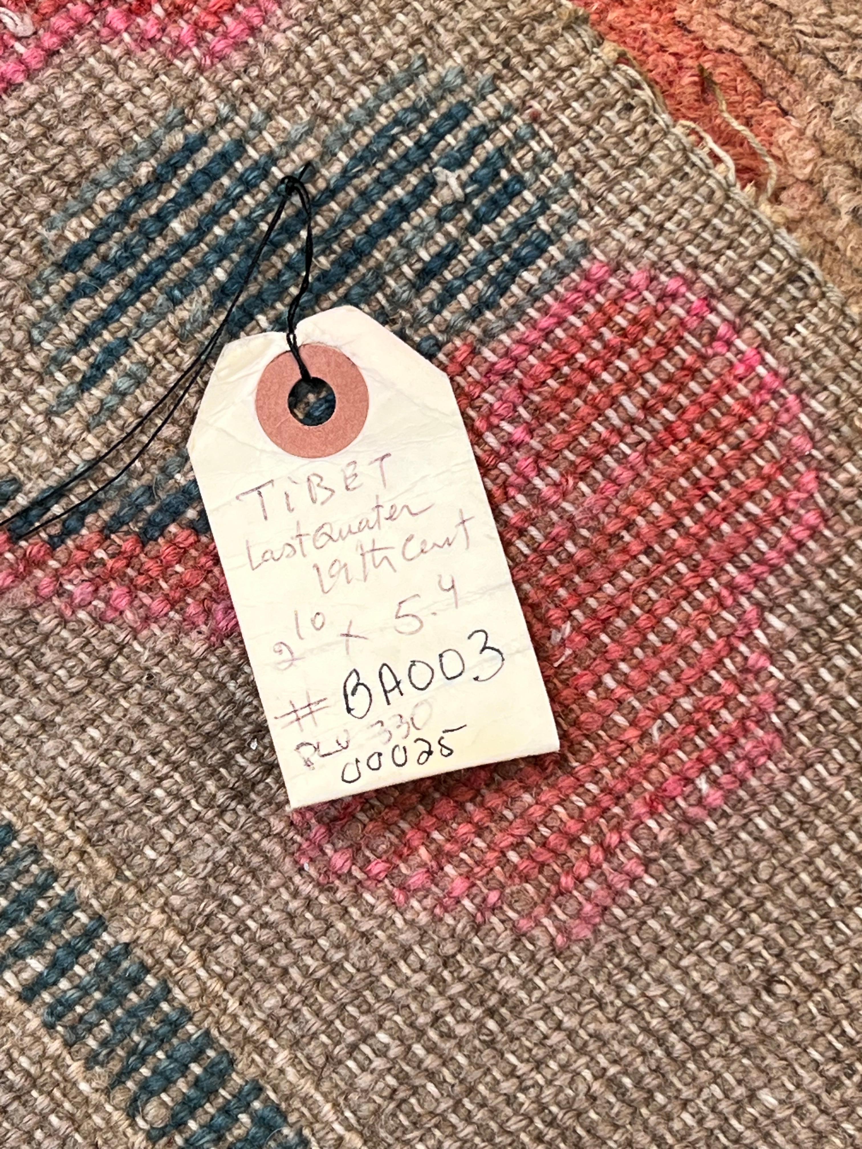 Tapis tibétain ancien Khaden, vers Début du 20ème siècle - 2'10 x 5'4 en vente 1