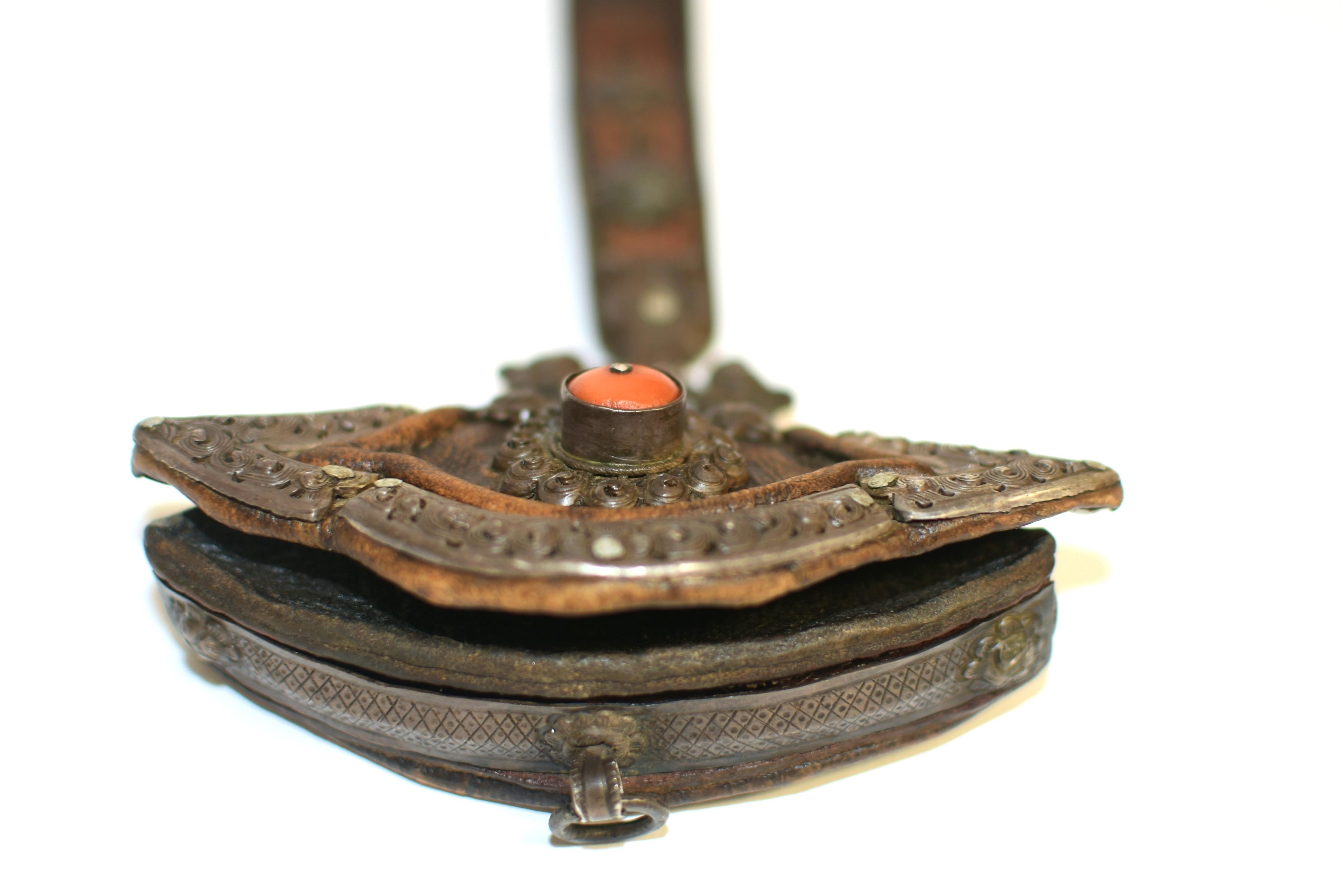 Antique Tibetan Leather Pilgrim Pouch with Coral Bead In Good Condition In Somis, CA