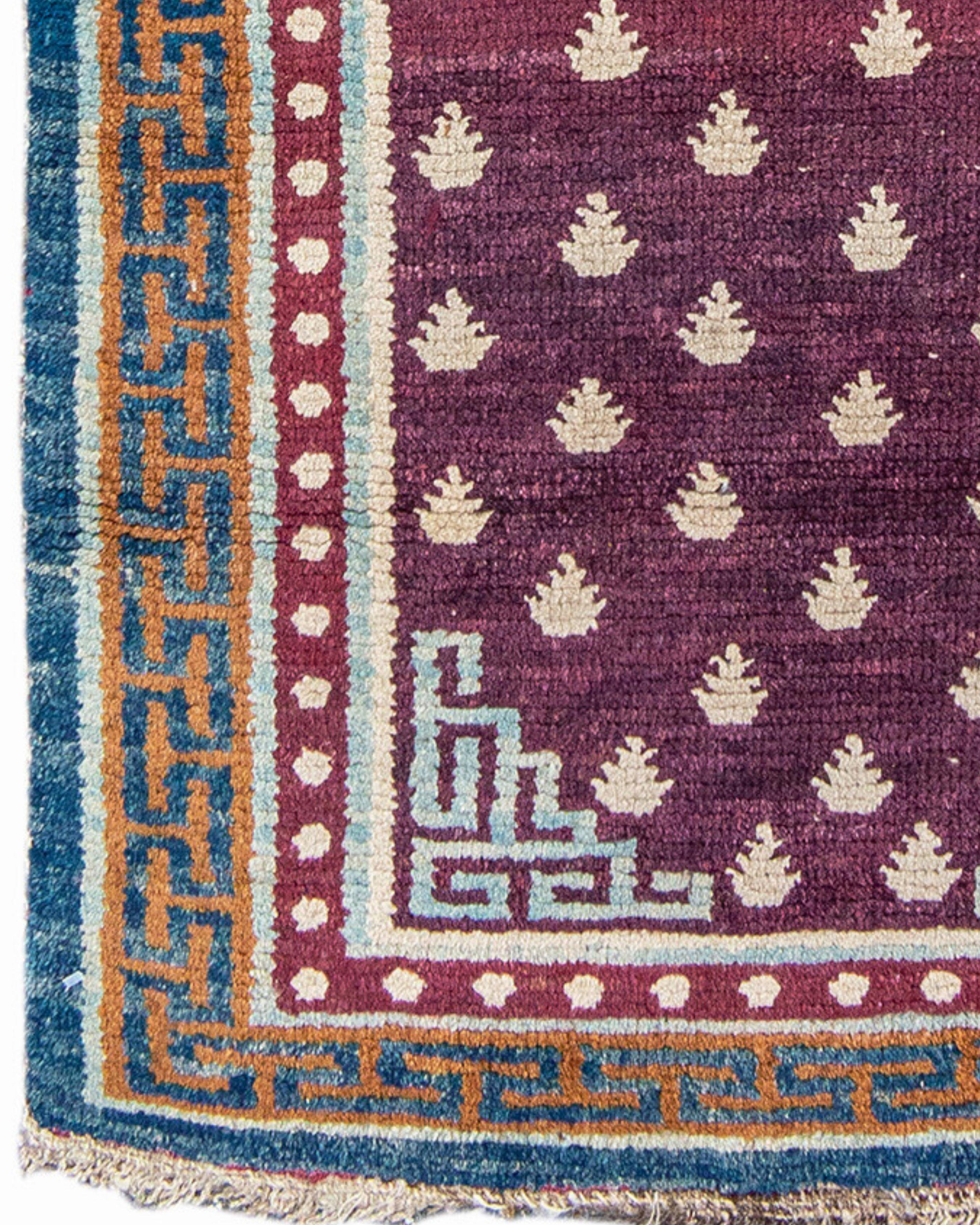Antique Tibetan Rug, Mid-19th Century In Excellent Condition For Sale In San Francisco, CA