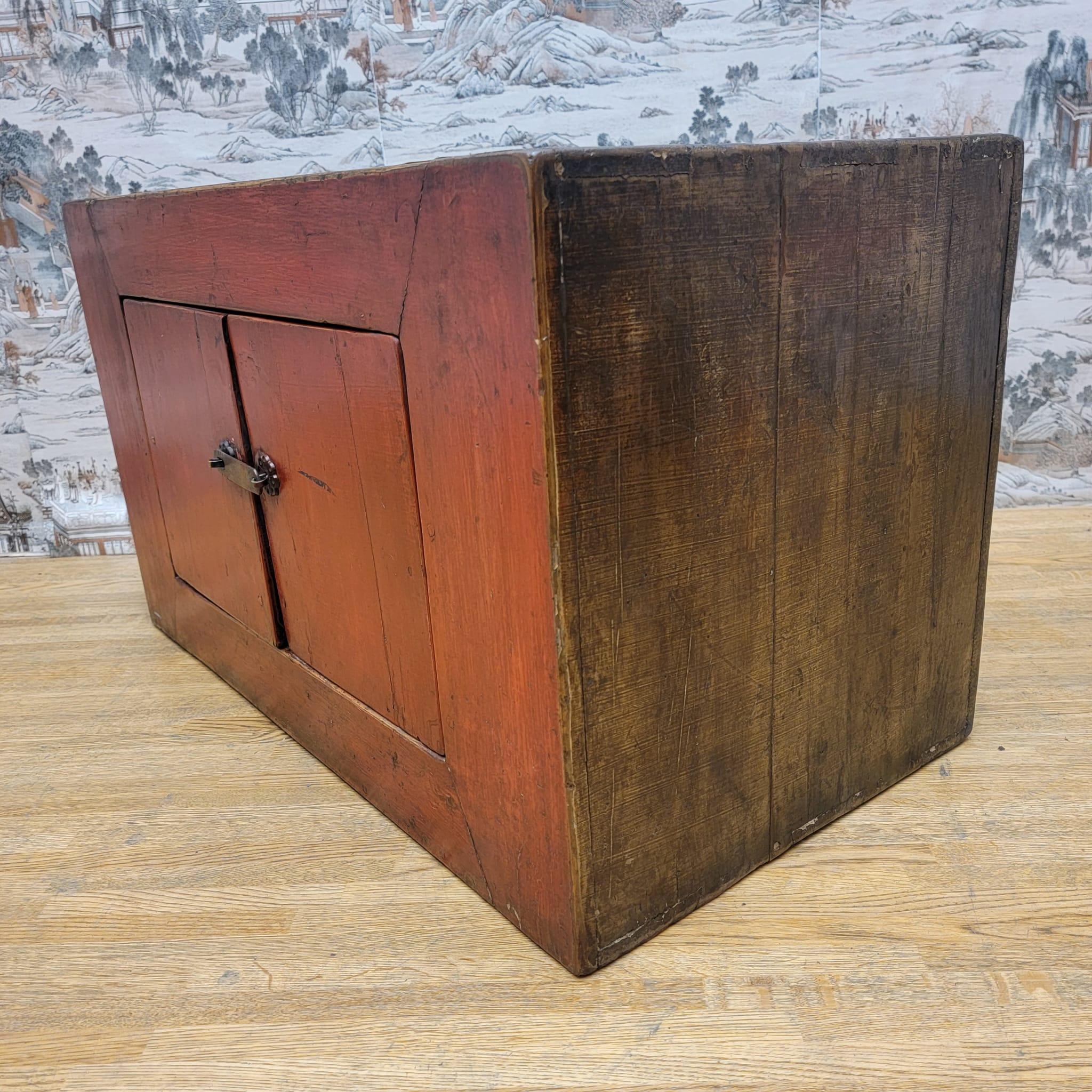 Antique Tibetan Small Elm Red Lacquer 2 Door Chest In Good Condition For Sale In Chicago, IL