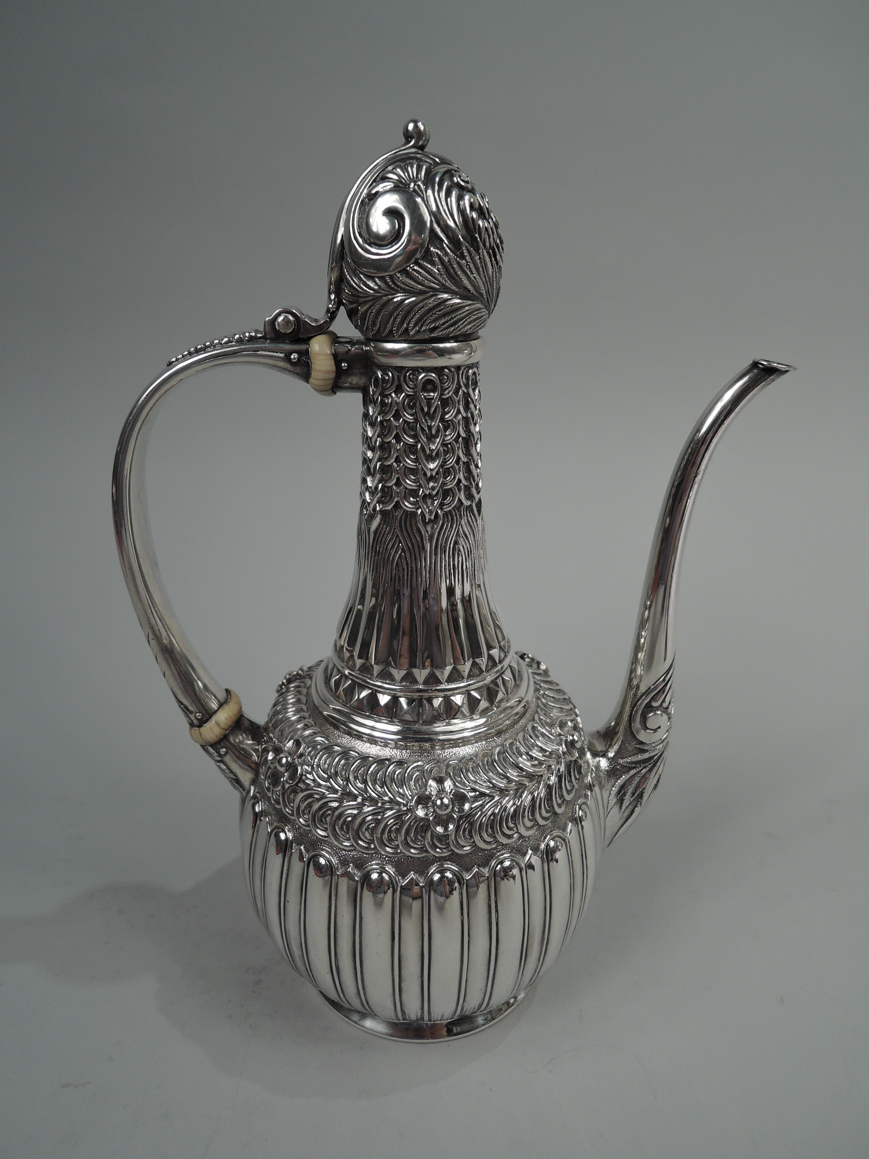 Antike türkische exotische Tiffany-Kaffeekanne aus Sterlingsilber, Ästhetizismus im Zustand „Gut“ im Angebot in New York, NY